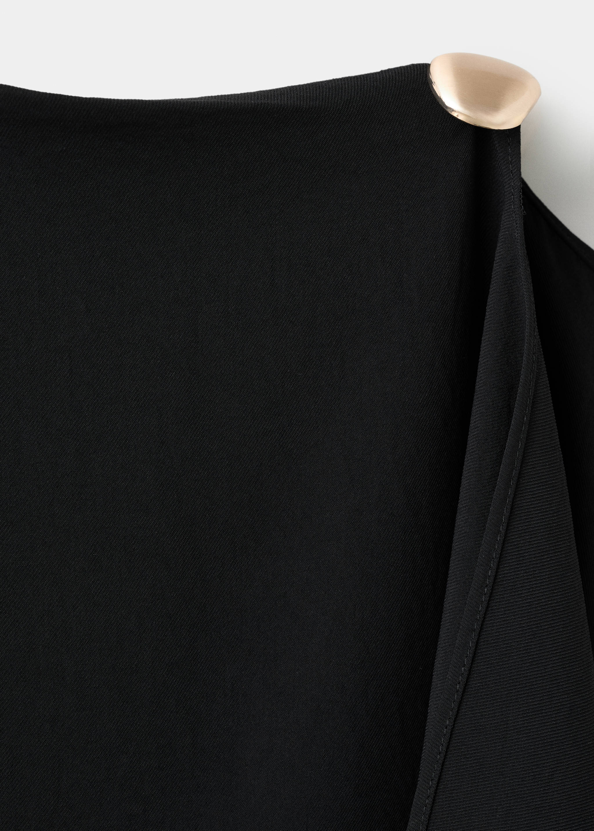 Short asymmetrical sleeve dress - Details of the article 8