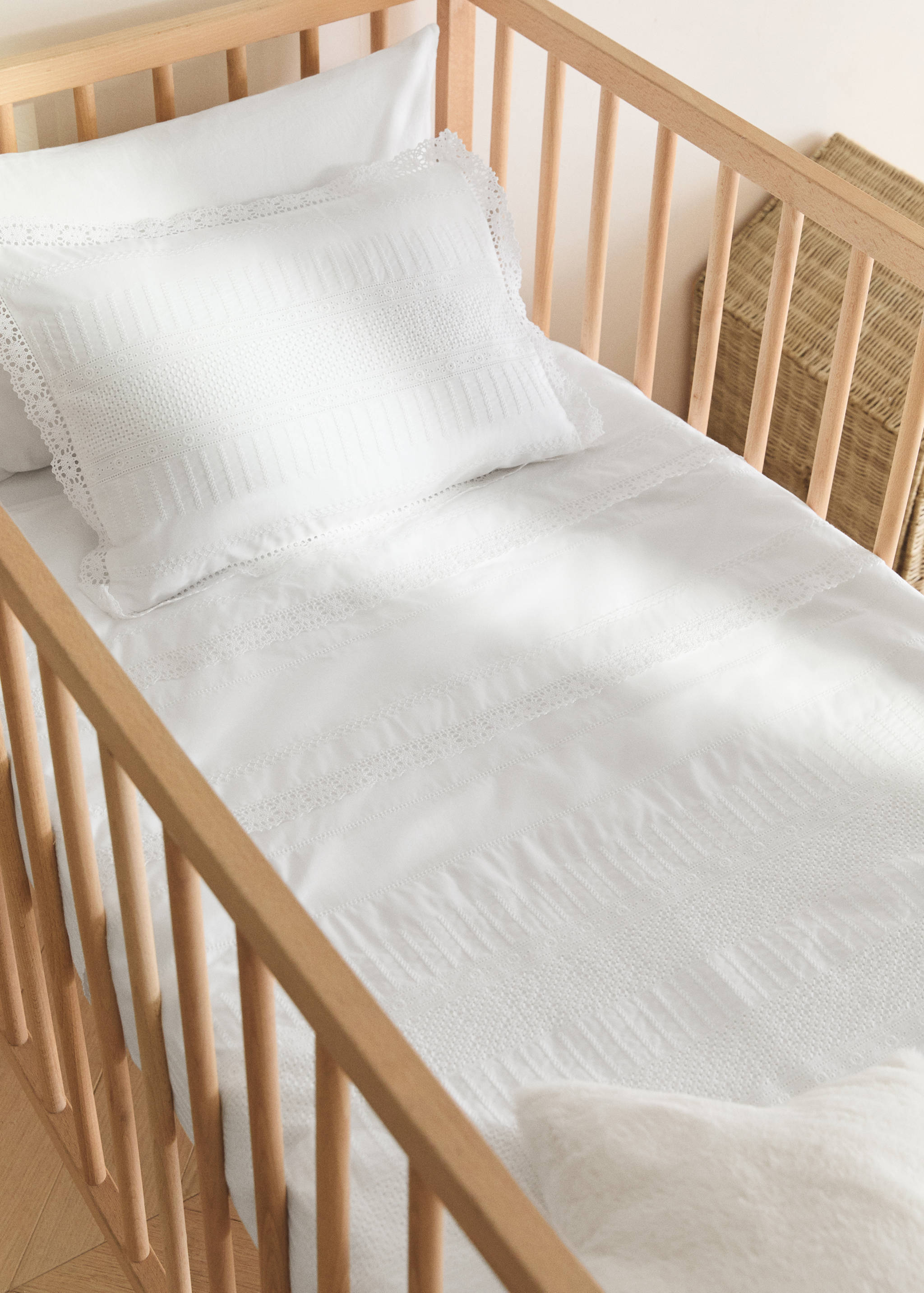 Πάπλωμα μικρής κούνιας βαμβάκι κέντημα - Γενικό πλάνο