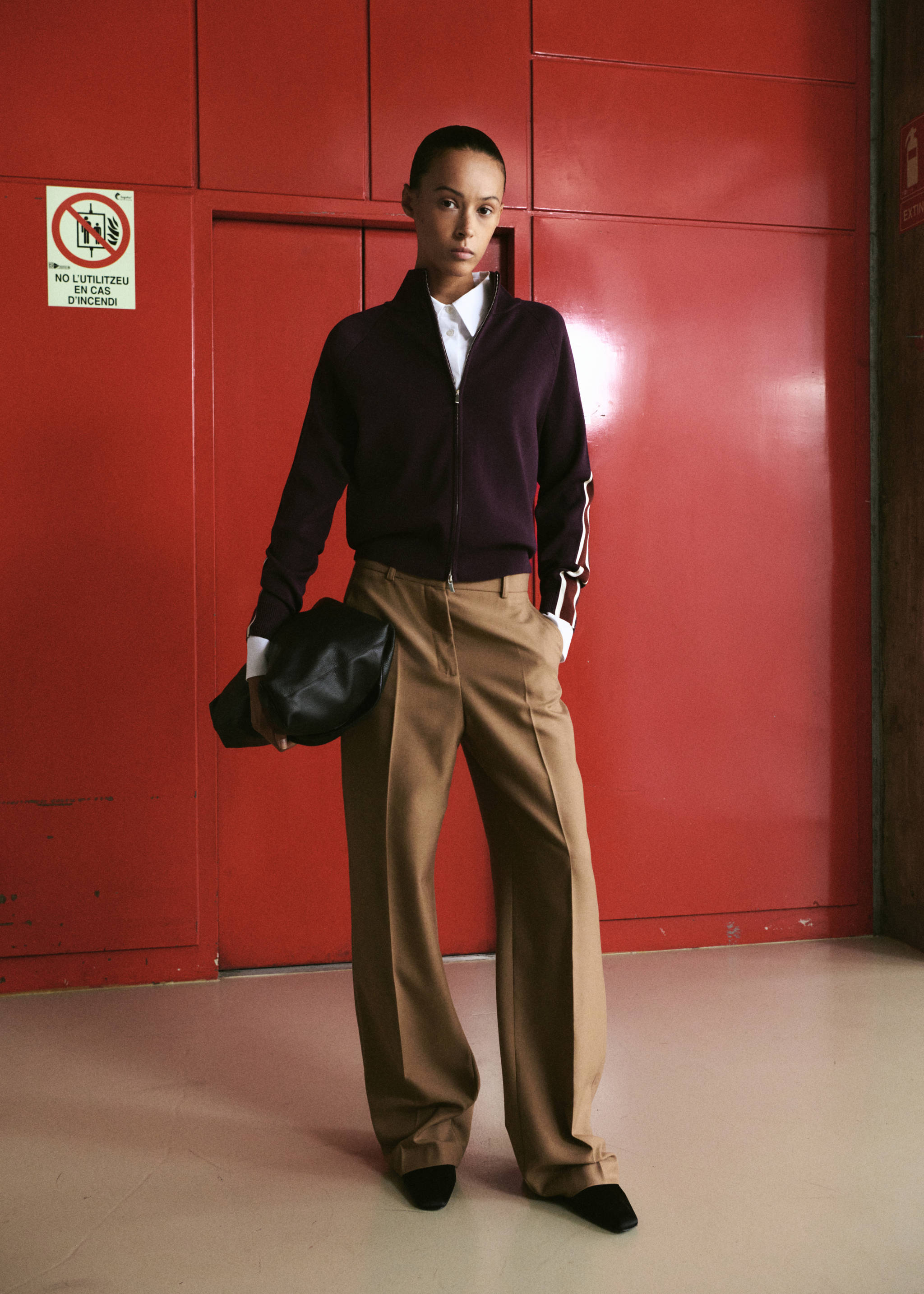 对比色条纹拉链开襟衫 - null, 酒红色. Ref: 27084090-00.