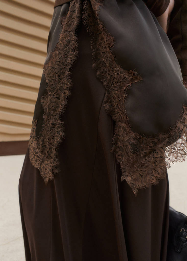 Jumper with lace detail — Chocolate