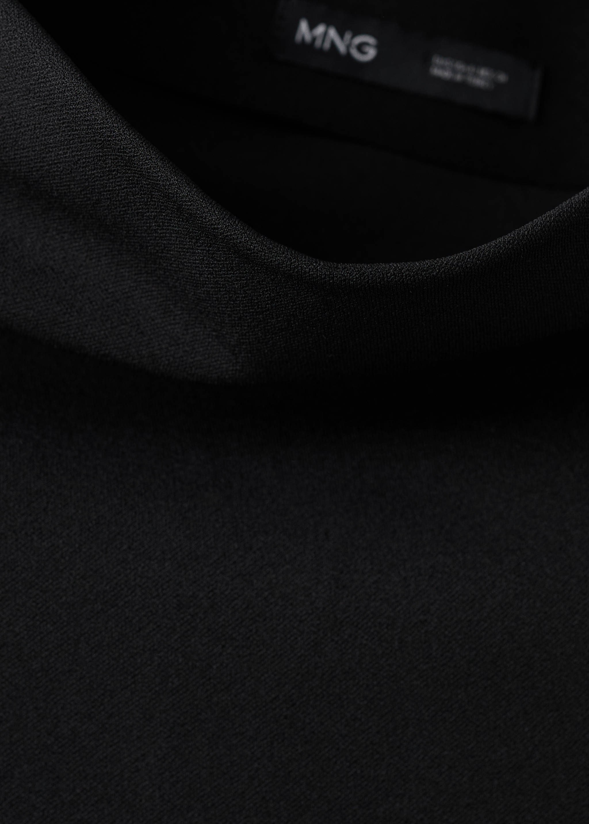 Asymmetrical-neck midi-dress - Details of the article 8