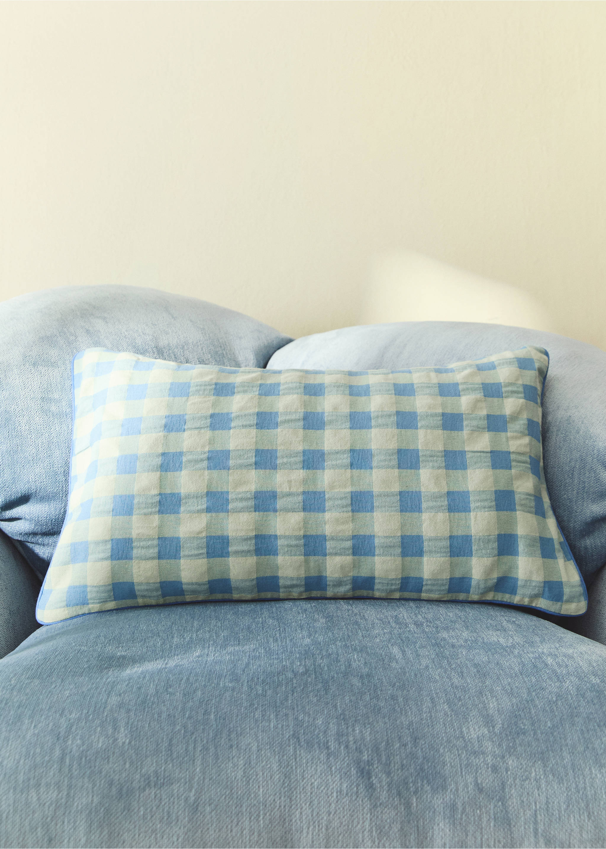 Çocuk için kareli yastık kılıfı 30x50 cm - Genel plan, Mavi. Ref: 27084101-00.