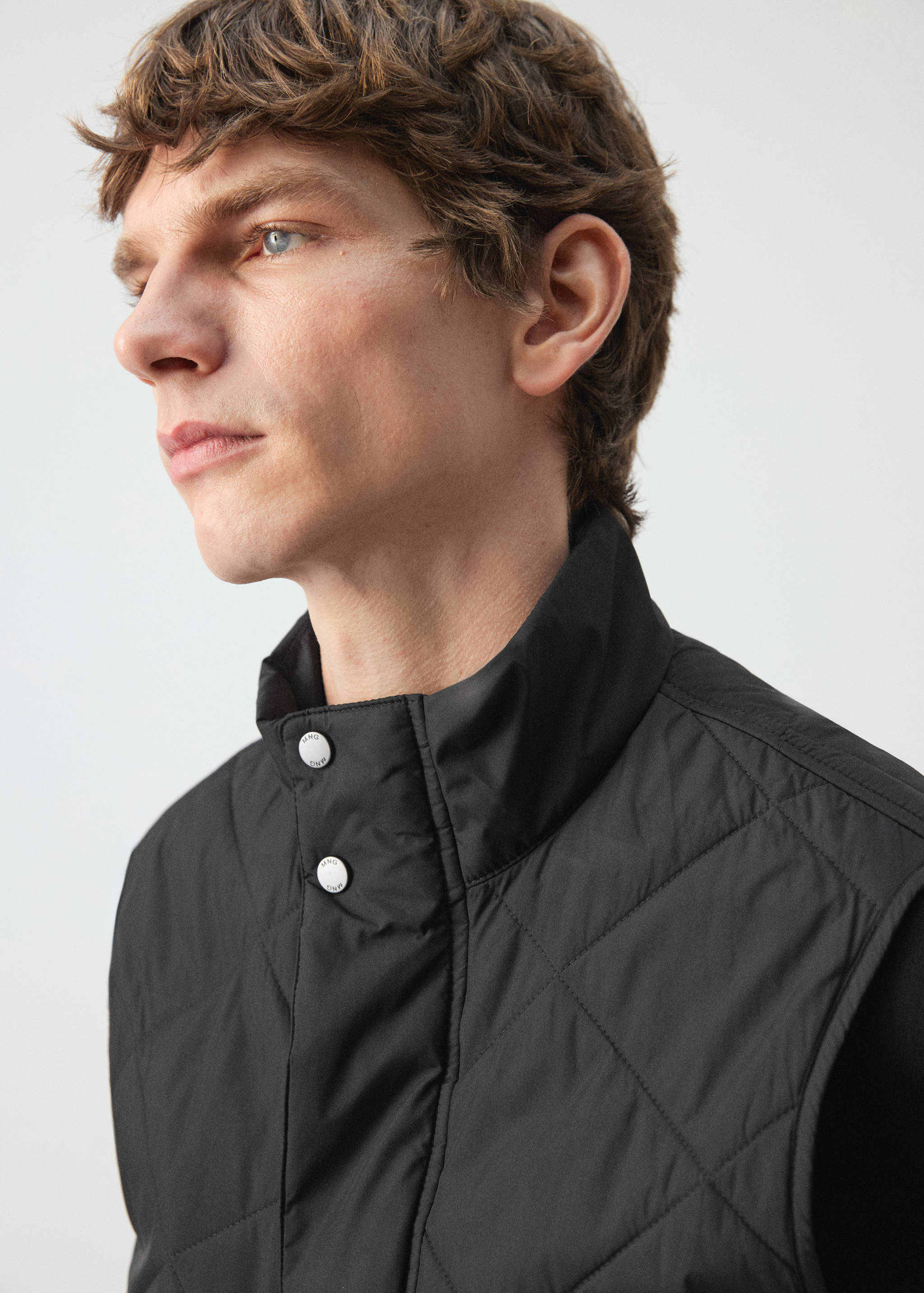 Легкий стеганый водоотталкивающий жилет - Деталь изделия 1