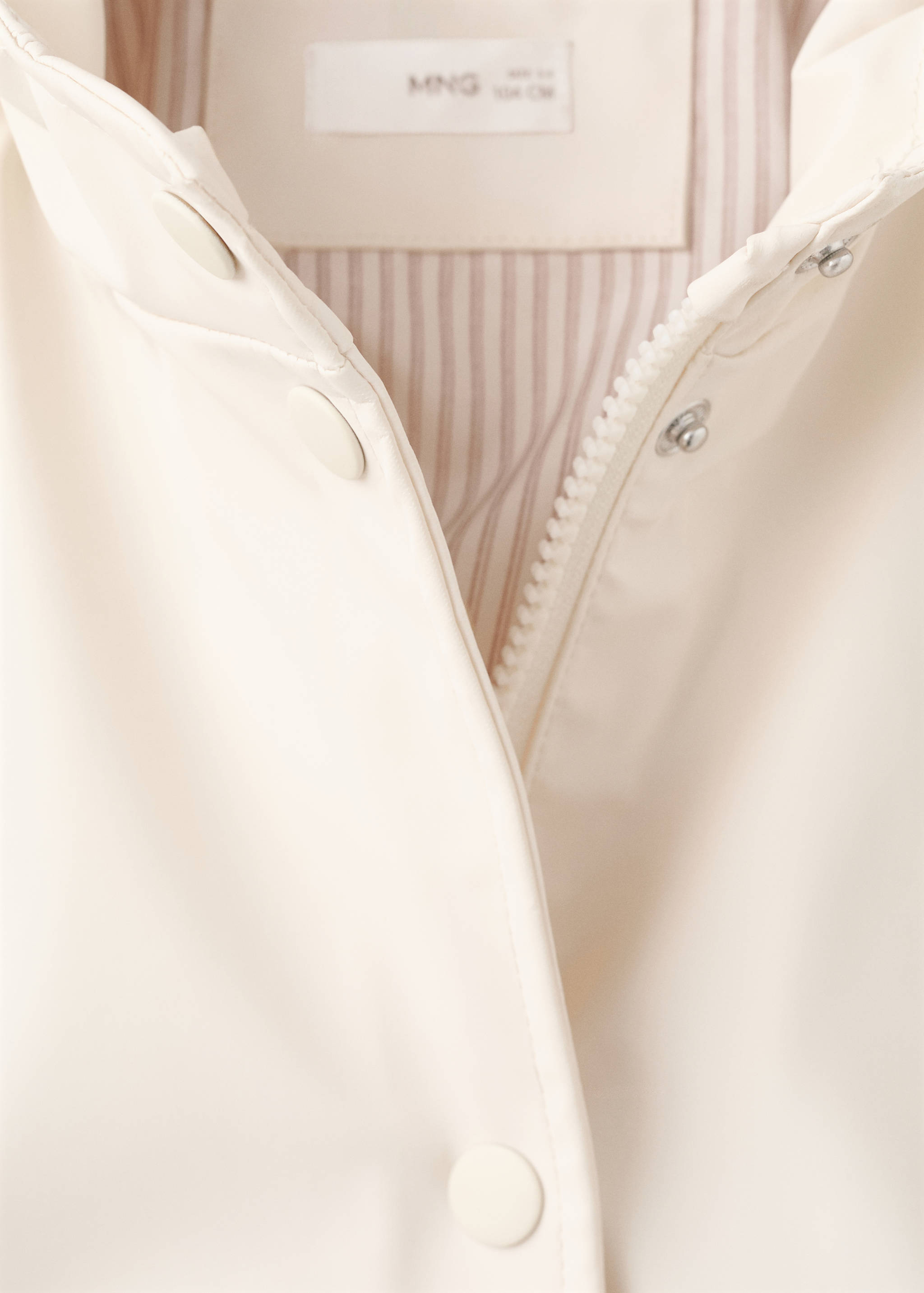 Rubberised waterproof jacket - Details of the article 8