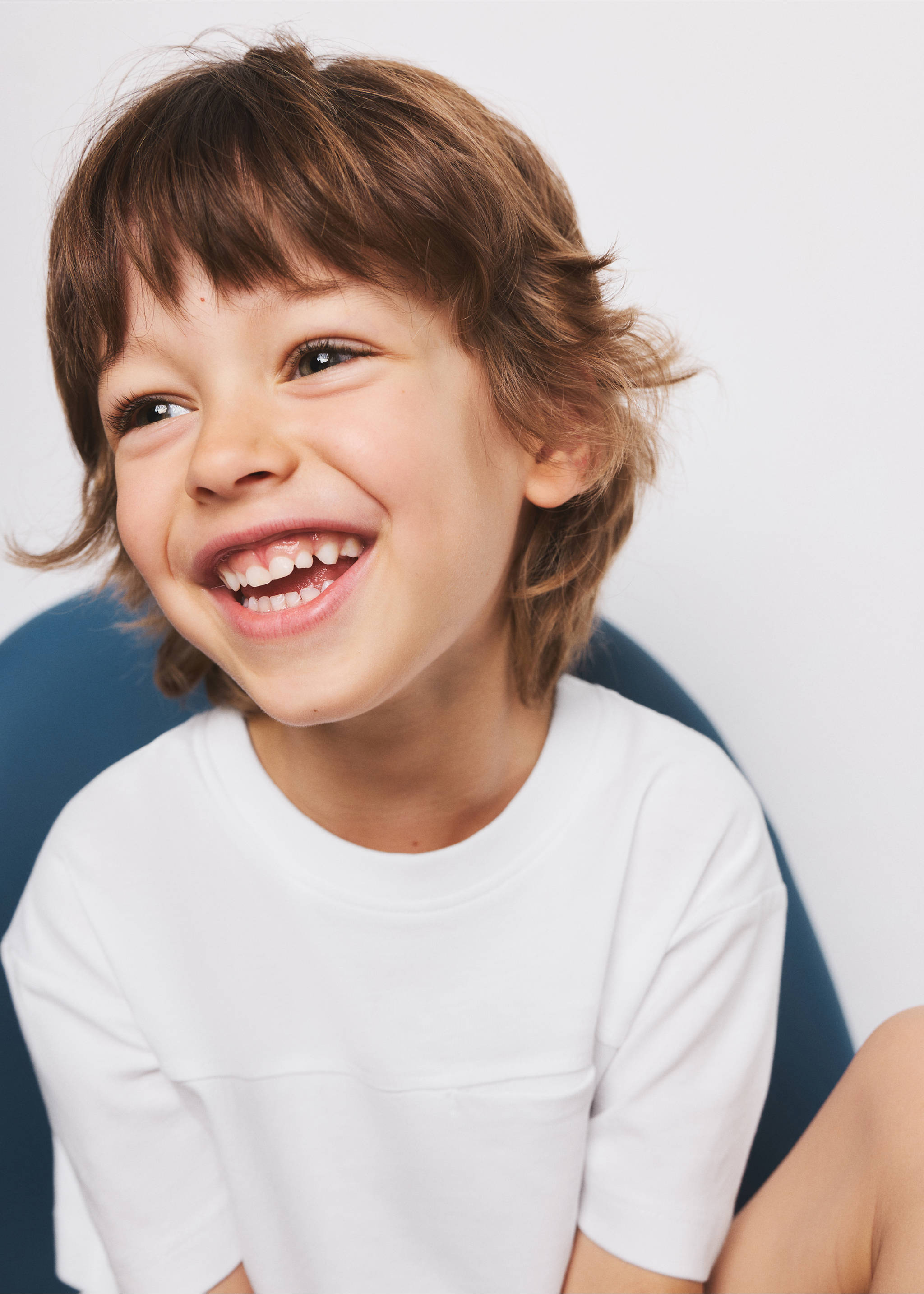 Basic pocket t-shirt - Details of the article 1, White. Ref: 27084407-00.