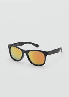 Square sunglasses — Black 2