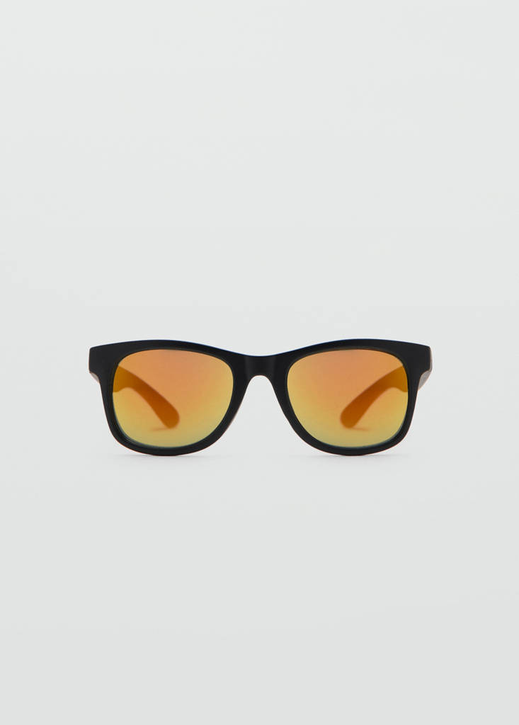 Square sunglasses — Black