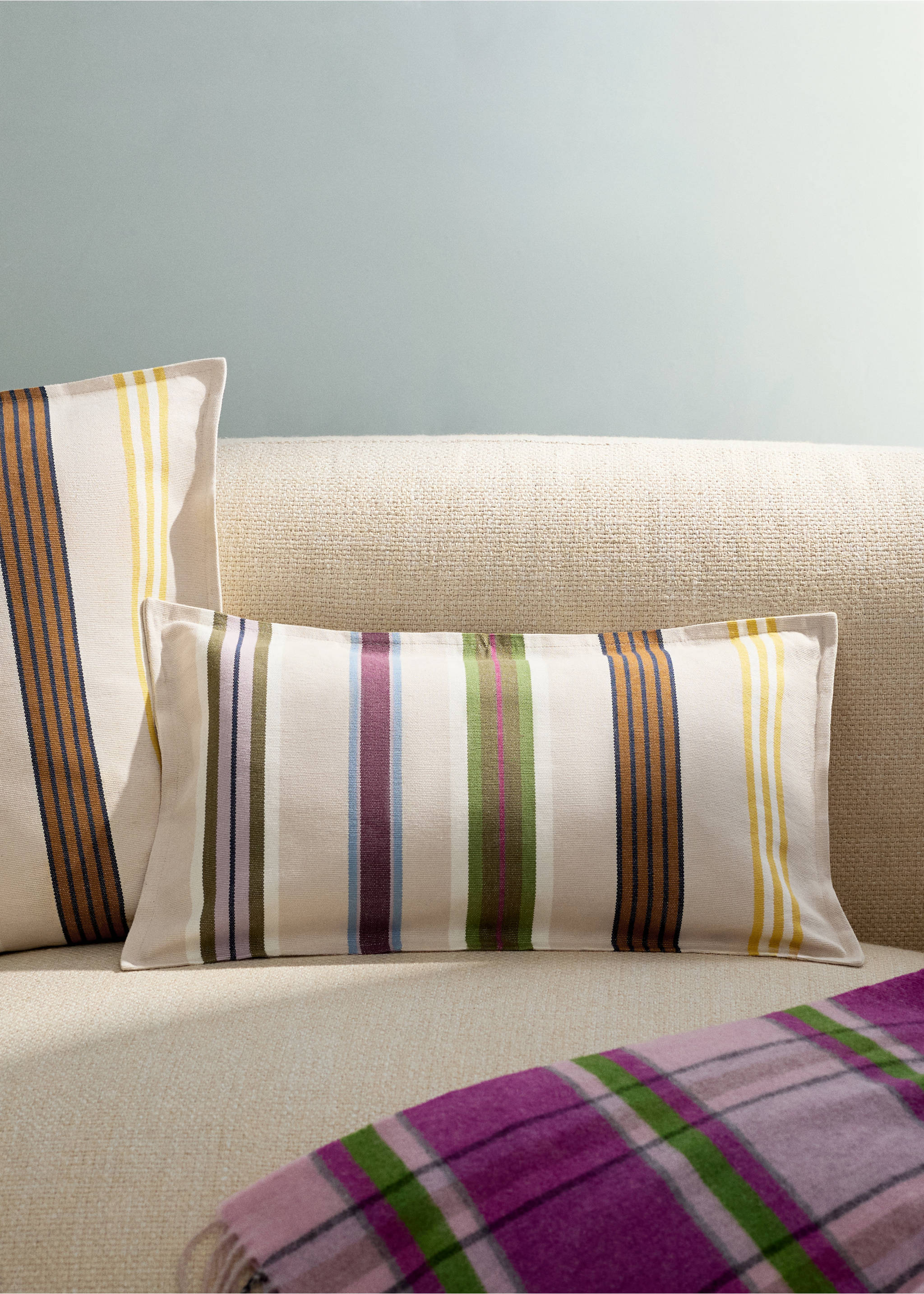 Multi-stripe cushion cover with piping 30x5 cm - General plane, Green. Ref: 27084420-00.