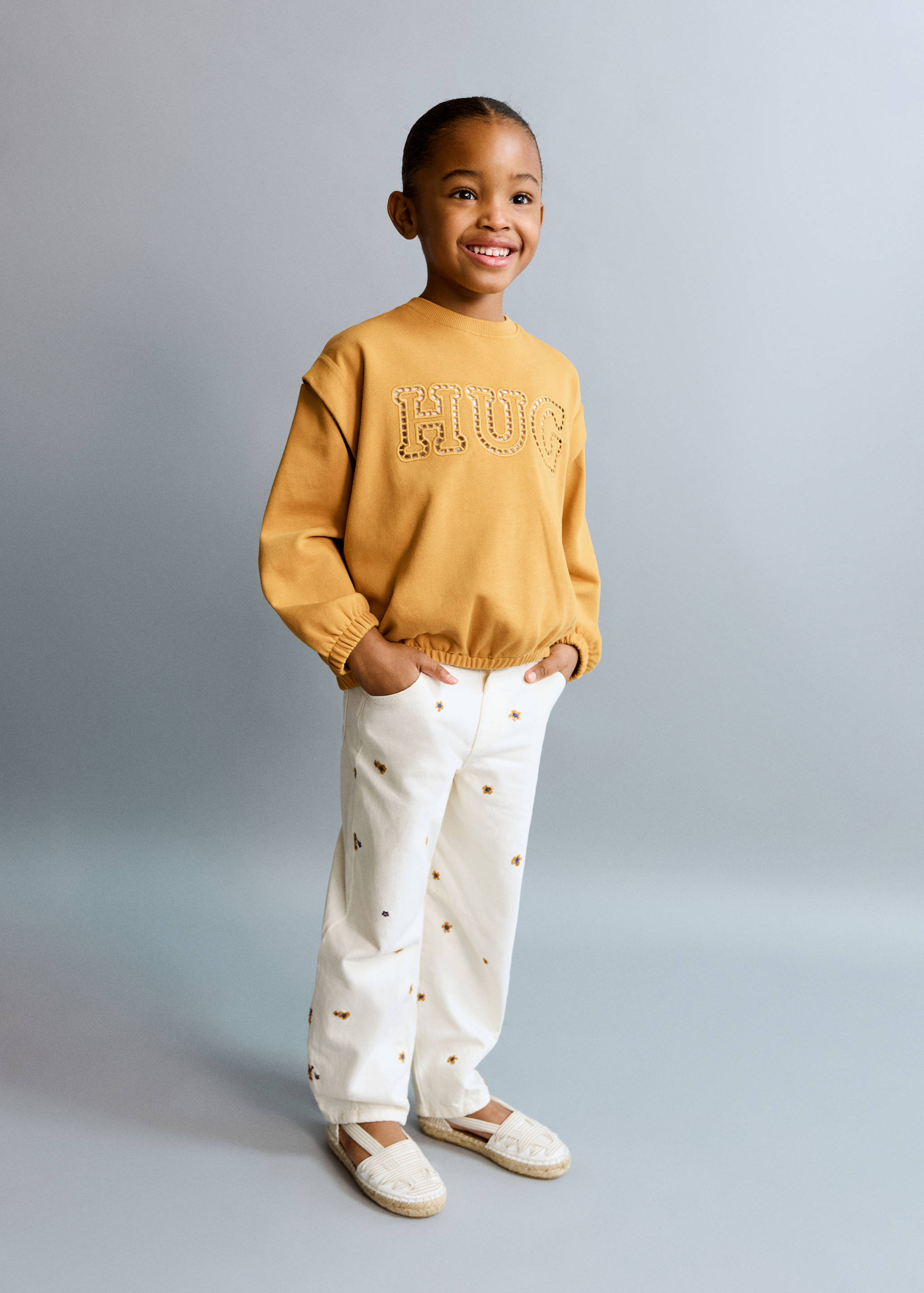 Sudadera algodón texto bordado - Plano general