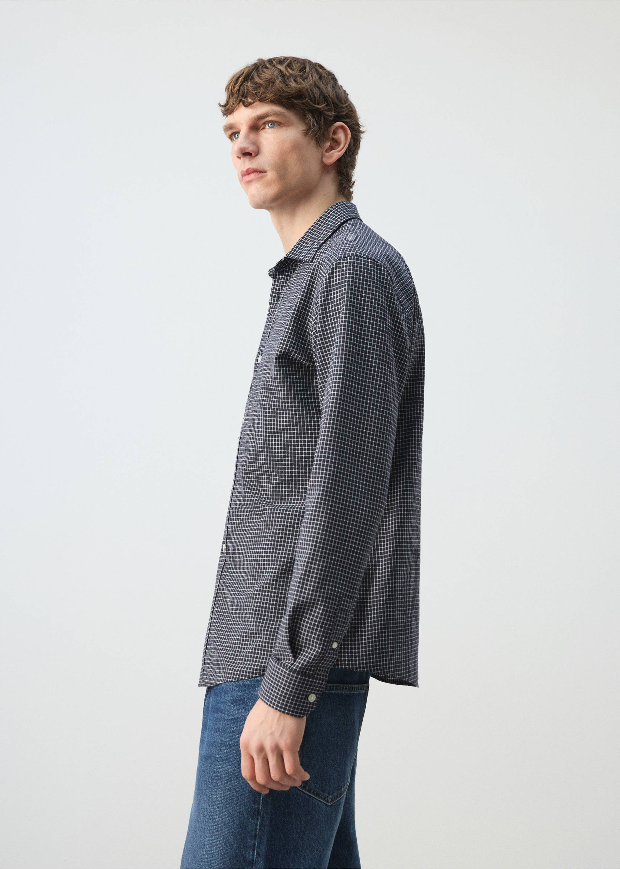 Chemise regular fit à carreaux en coton - Détail de l'article 2, Bleu marine. Ref: 27084424-00.