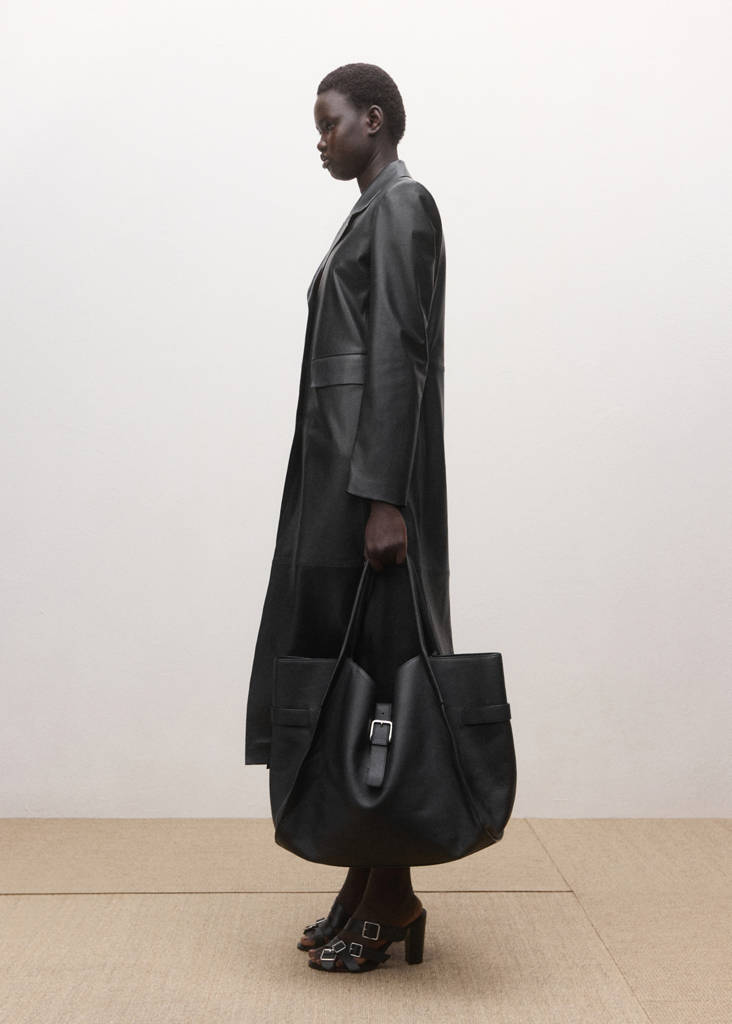 Straight leather coat with pockets — Black