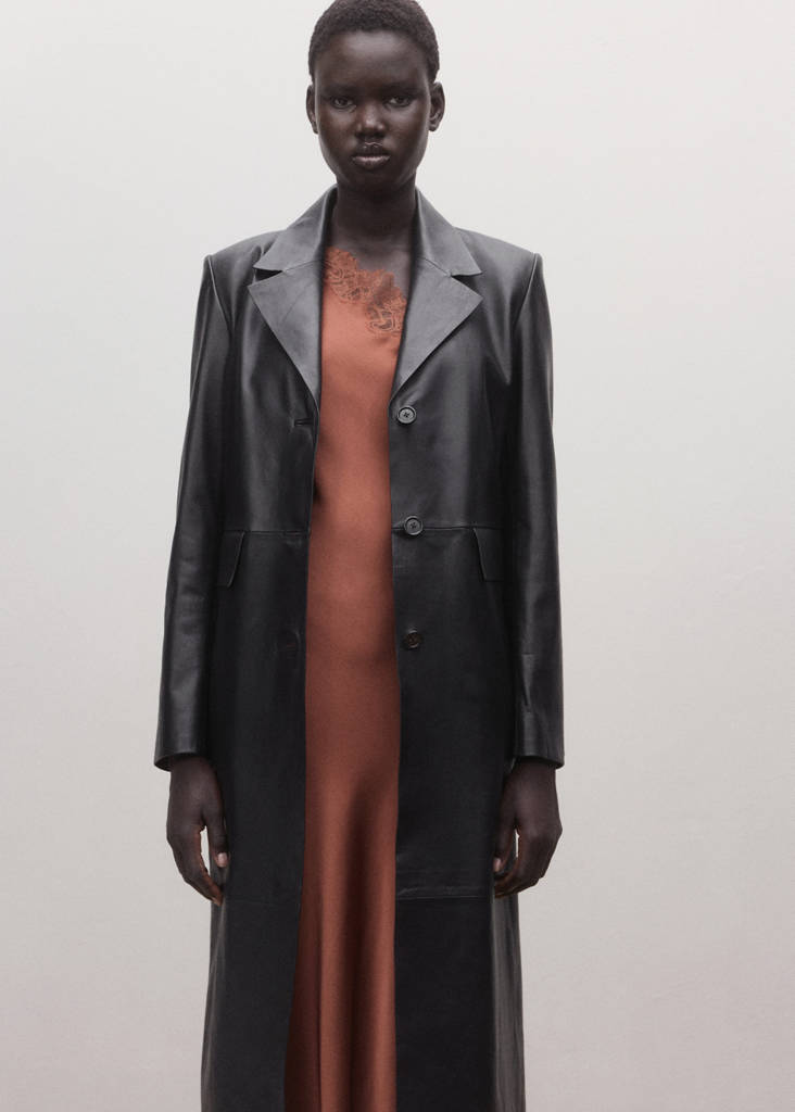 Straight leather coat with pockets — Black