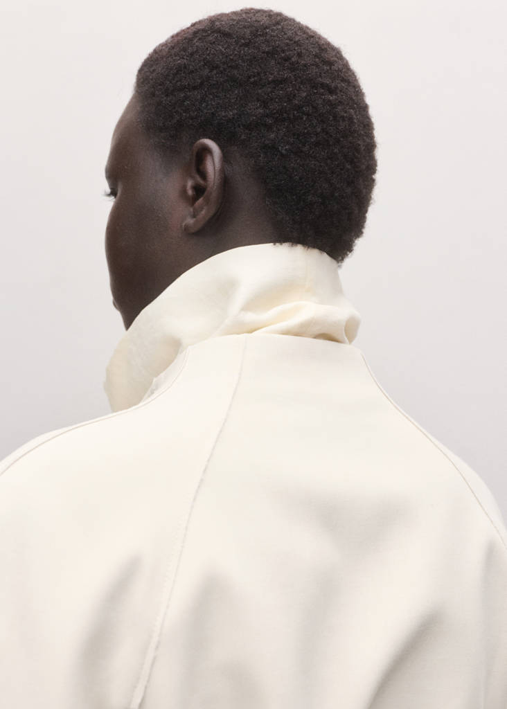 Jacket with lapels and tie belt — Ecru