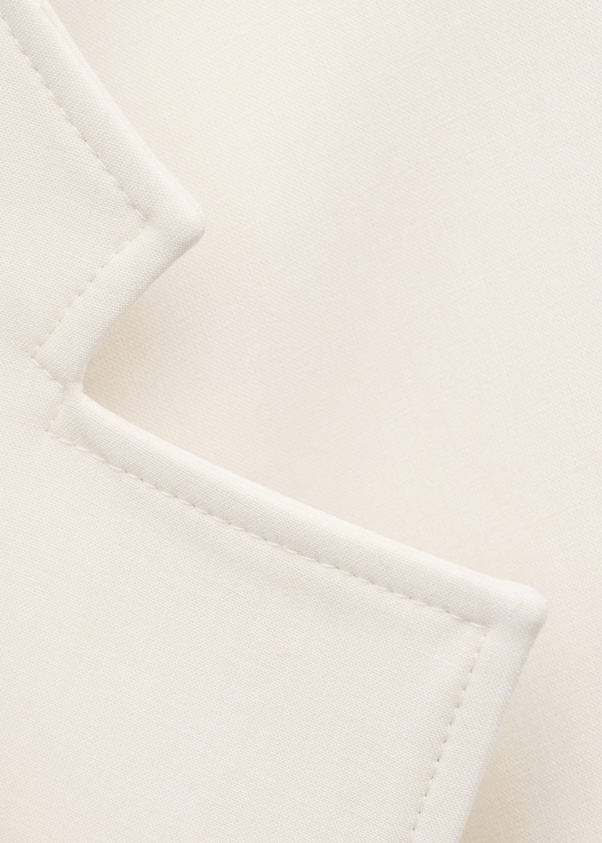 Jacket with lapels and tie belt - Details of the article 8