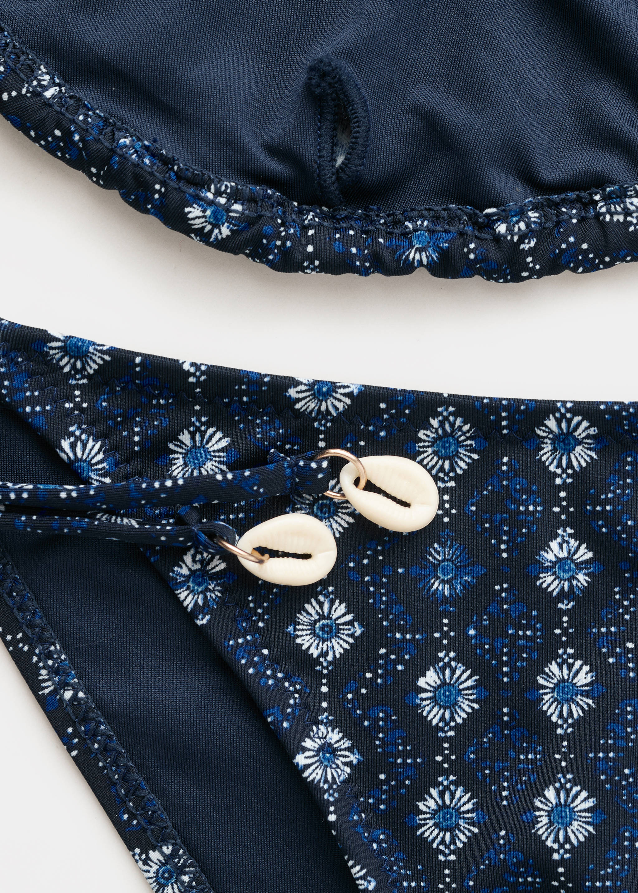 Printed bikini with medium-coverage bottoms - Details of the article 0