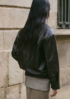 Oversized leather jacket with lapels — Brown 3