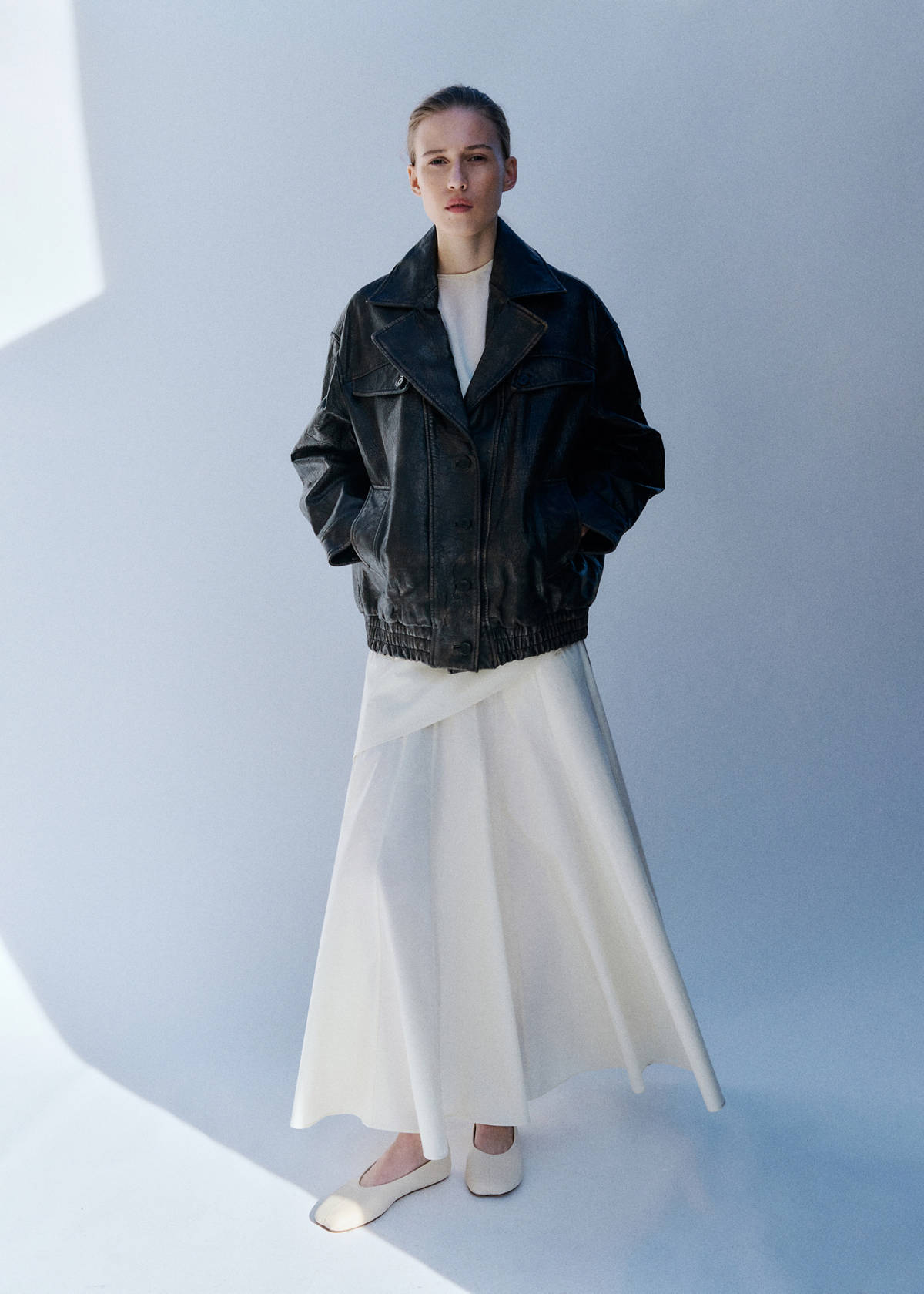 Oversized leather jacket with lapels — Brown