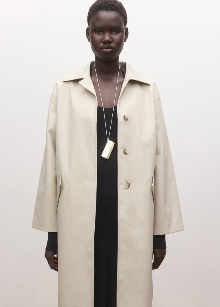 100% cotton trench coat with pockets