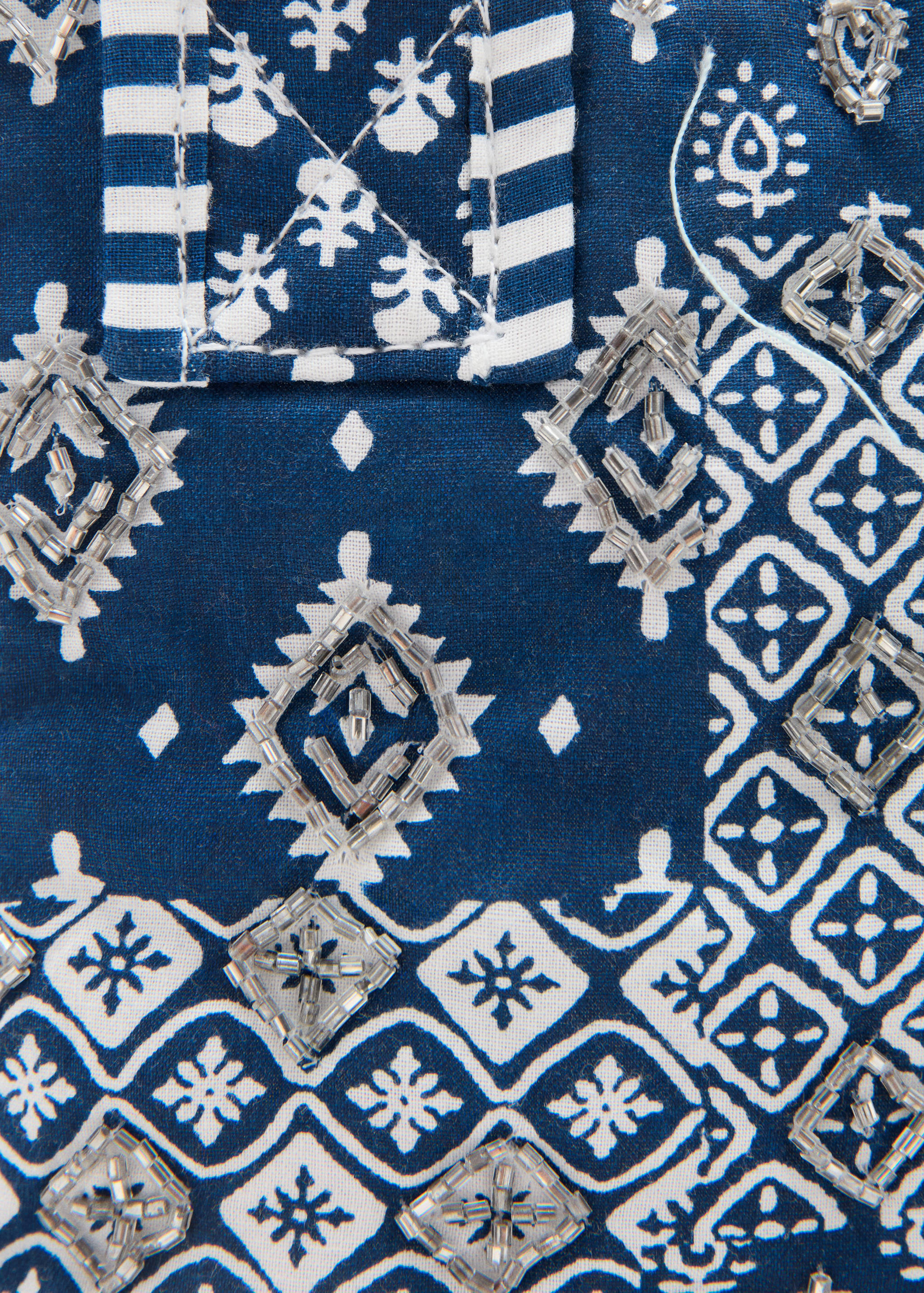 Printed mini bag - Details of the article 1