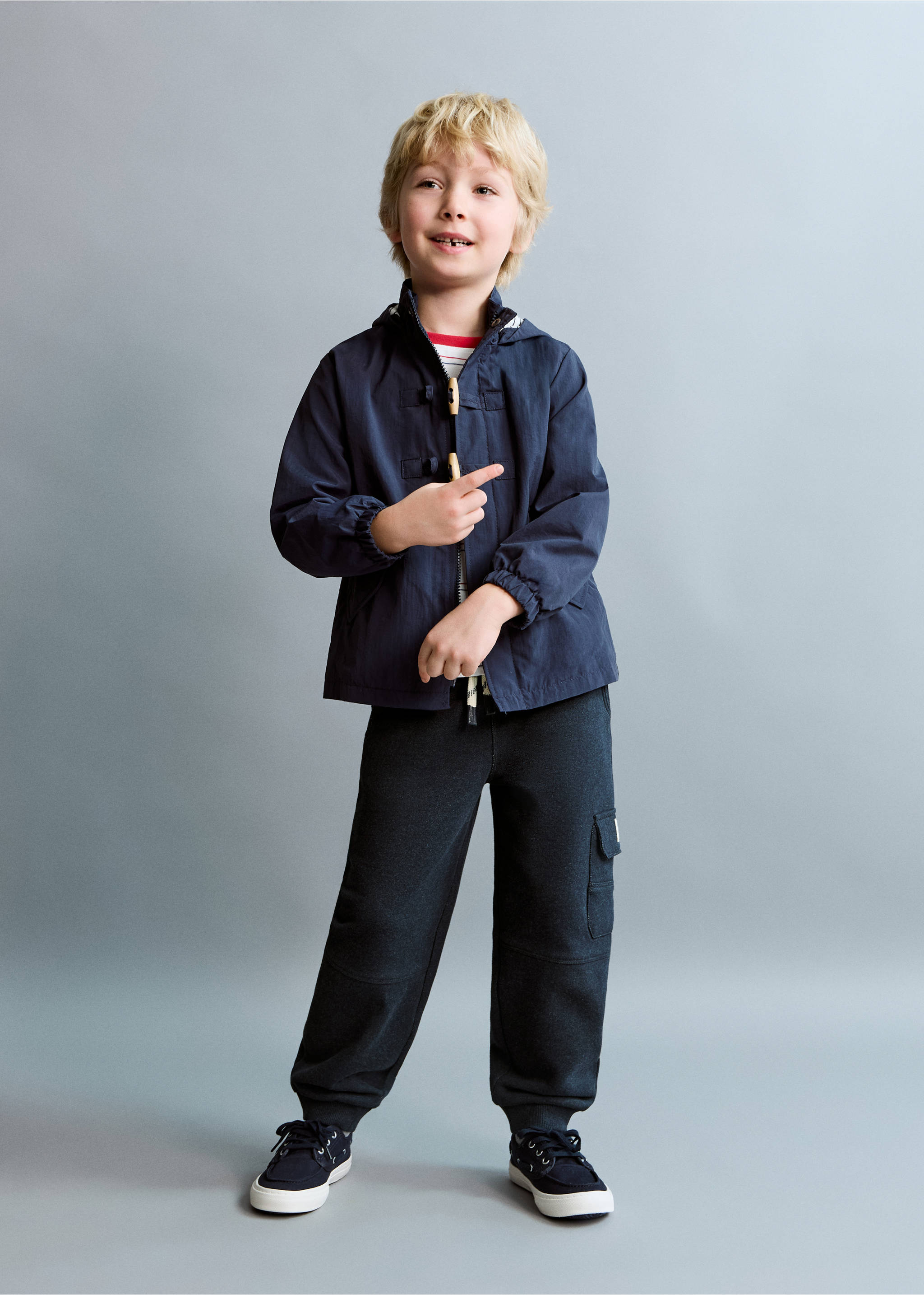 Pantalón jogger cargo - Plano general, Azul marino. Ref: 27085152-00.