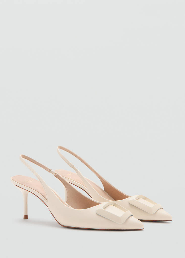 Patent heeled shoes — Ecru