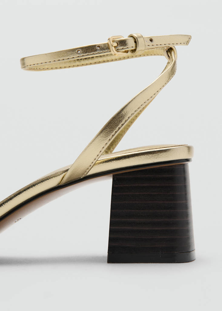 Heeled sandals with straps — Gold