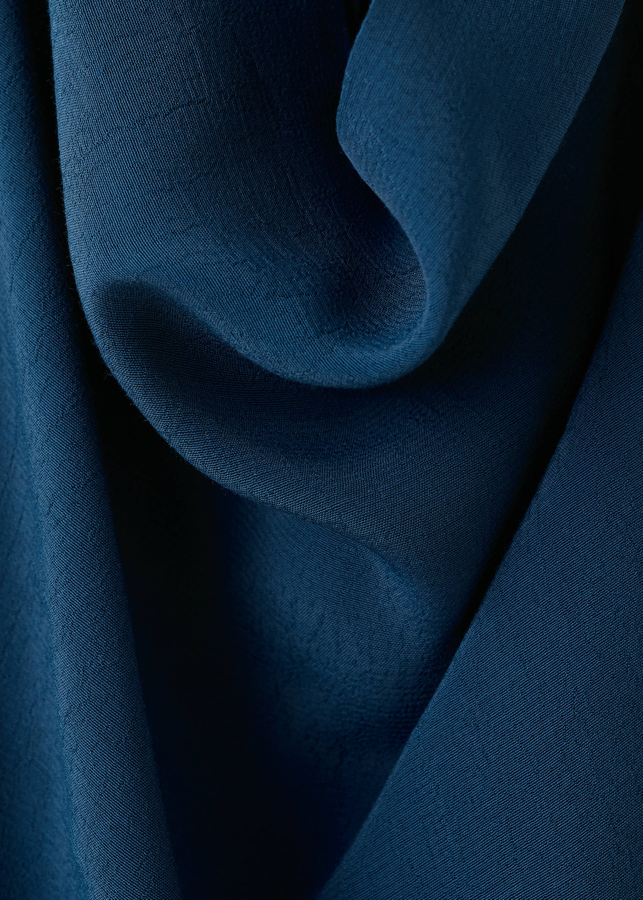 Open back halter jumpsuit - Details of the article 0