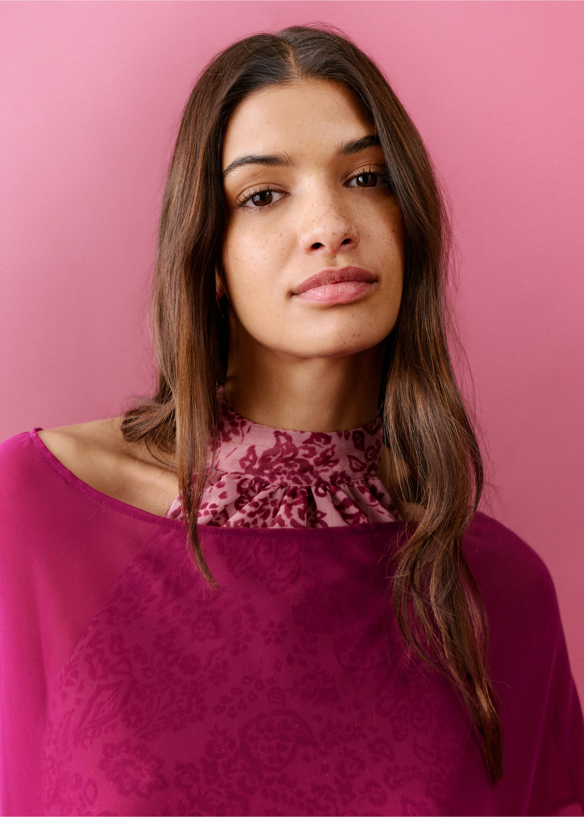 عباءة غير متماثلة بقصة انسيابية - تفاصيل المنتج 1, وردي. Ref: 27085811-00.