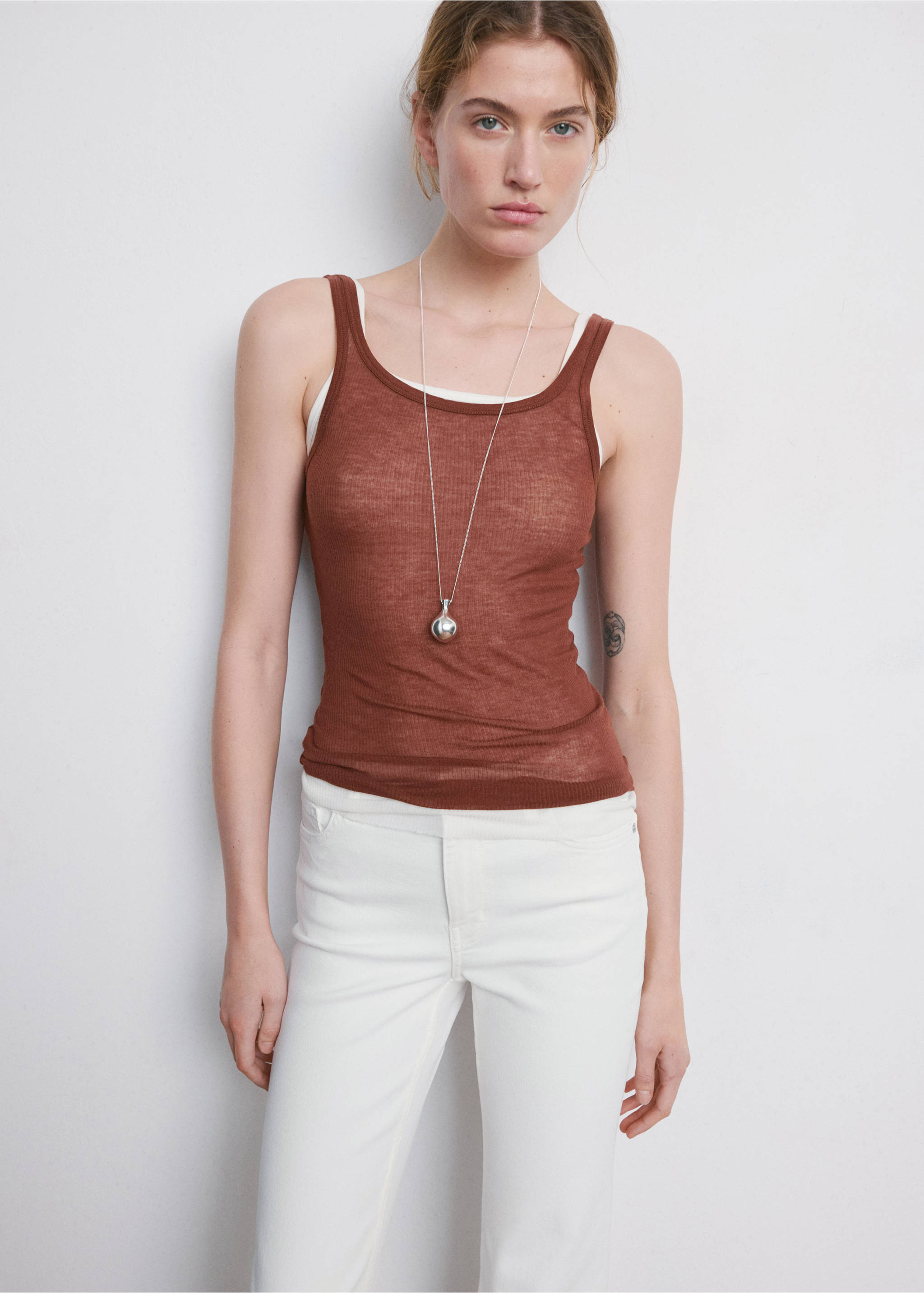 Jeans Sienna flare crop - Detalle del artículo 1, Blanco. Ref: 27085813-00.