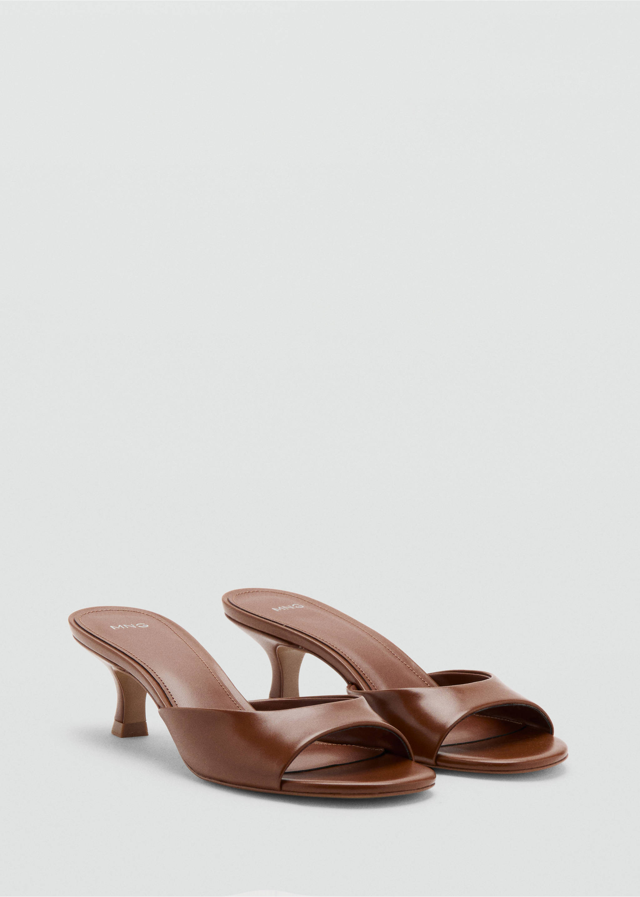 Sandal kitten heel - Bild av mittparti, Konjak. Ref: 27085814-00.