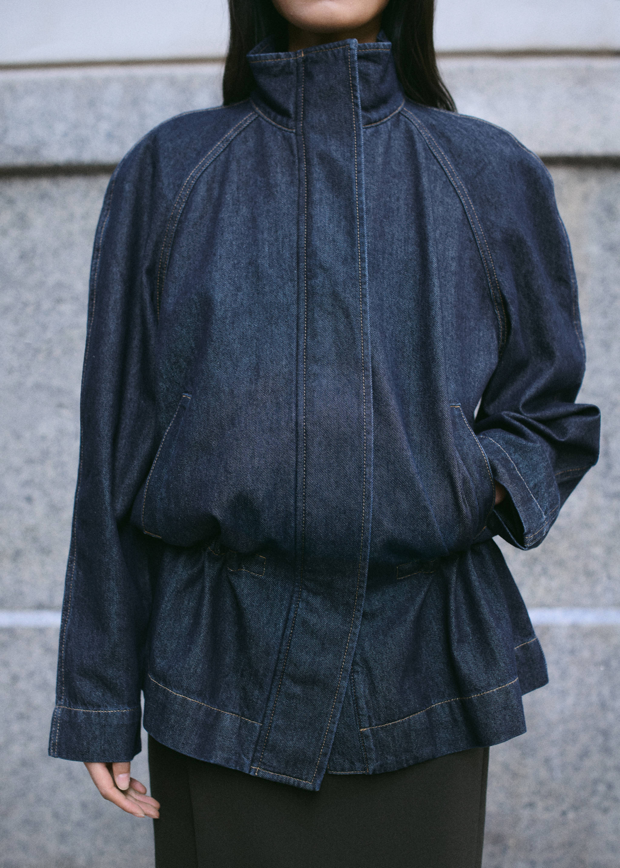 Parka en denim taille froncée - Plan moyen