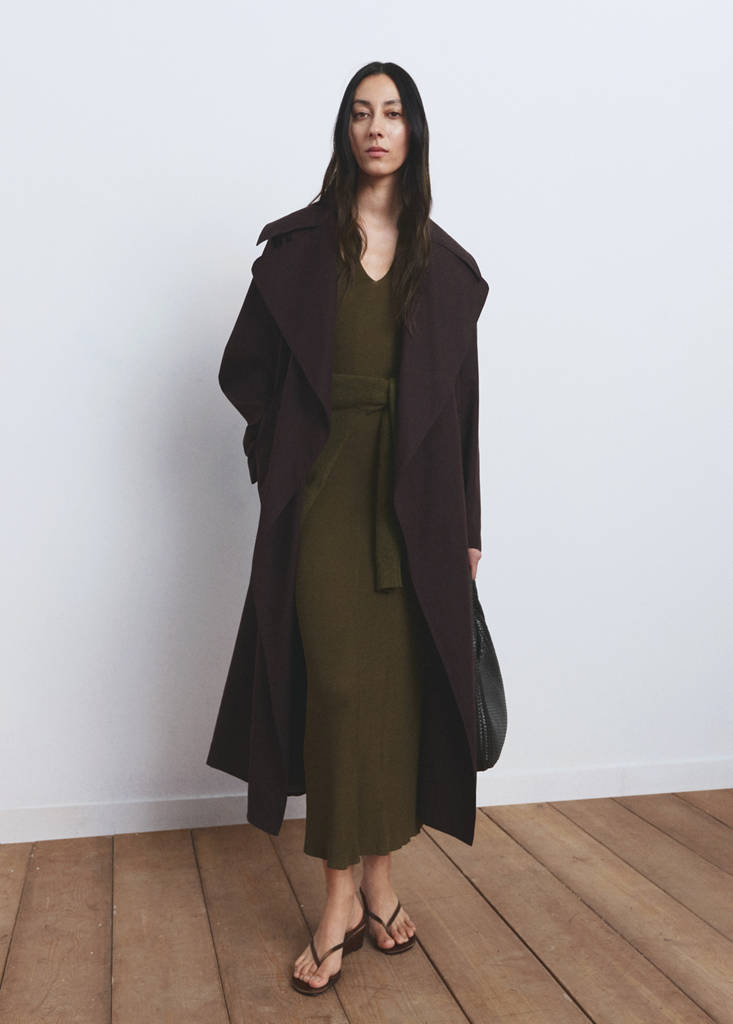 Fine-knit flared dress — Khaki