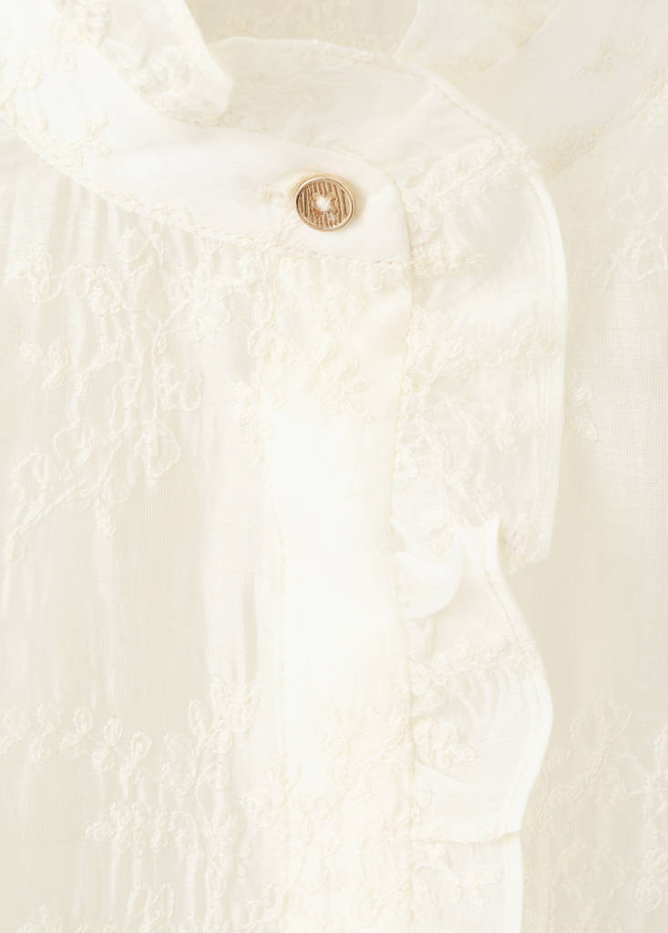 Lyocell blouse with floral embroidery — Ecru
