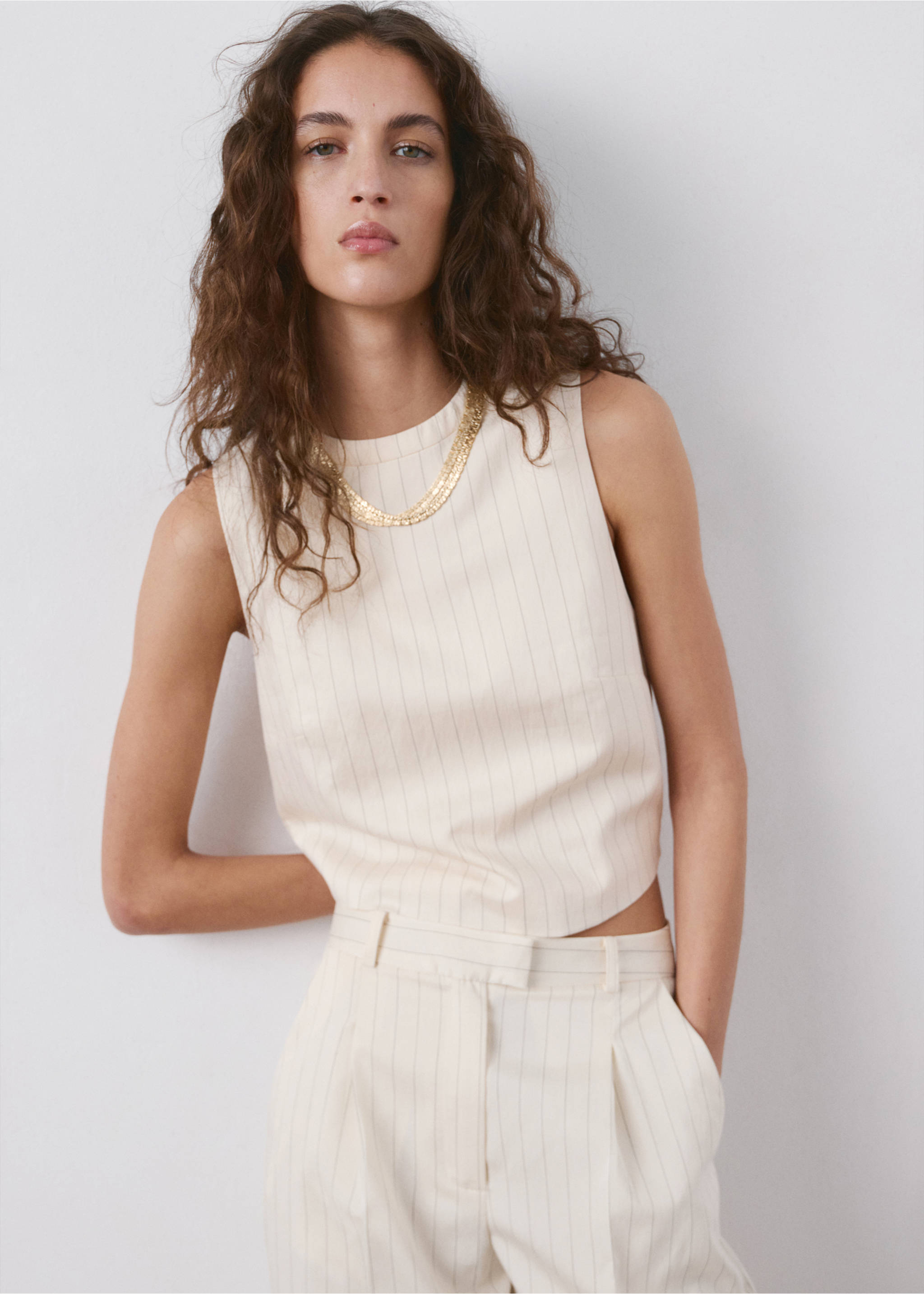 Chain detail top - Medium plane, Off White. Ref: 27085826-01.