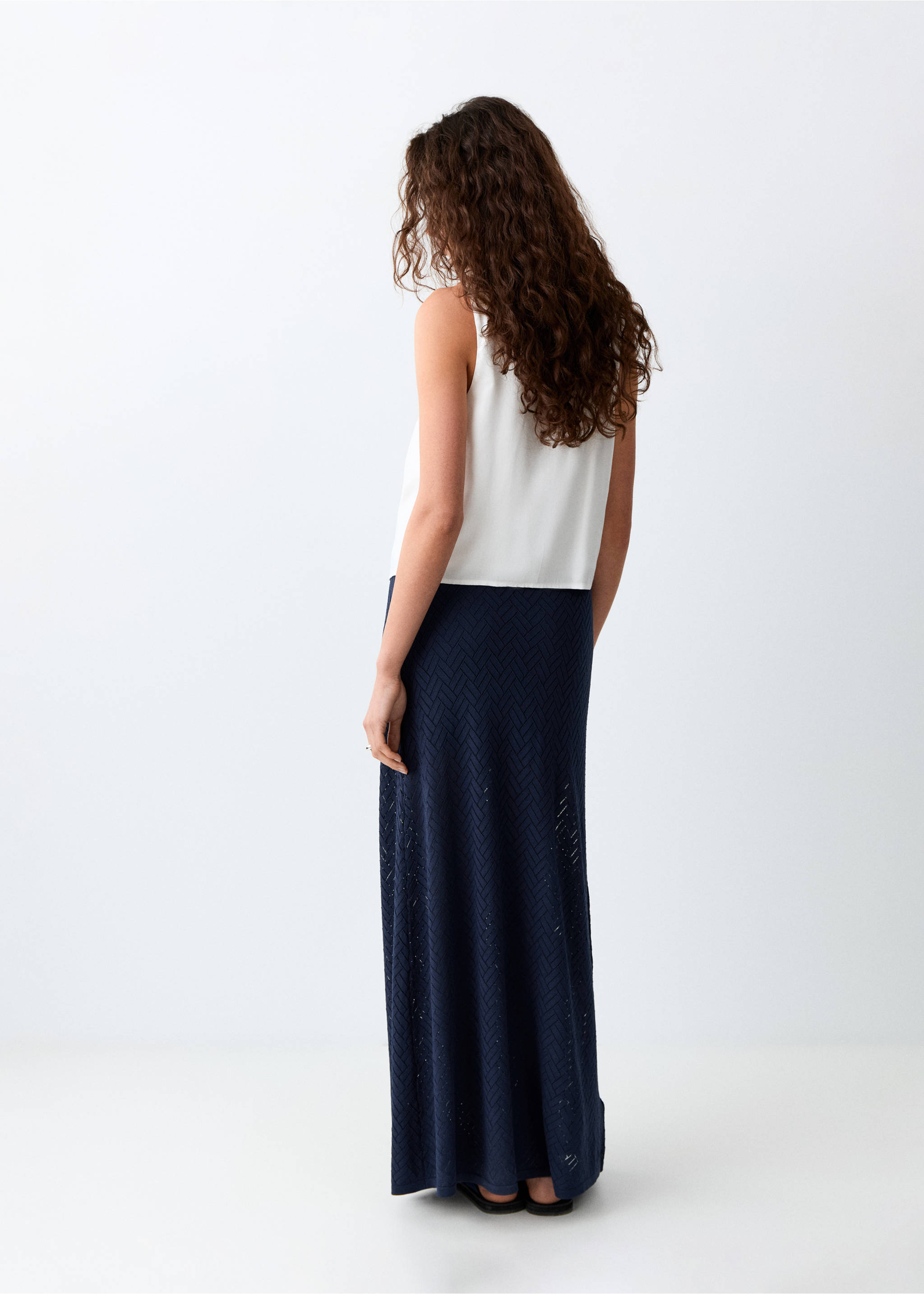 Long knitted skirt - Reverse of the article, Navy. Ref: 27085829-00.