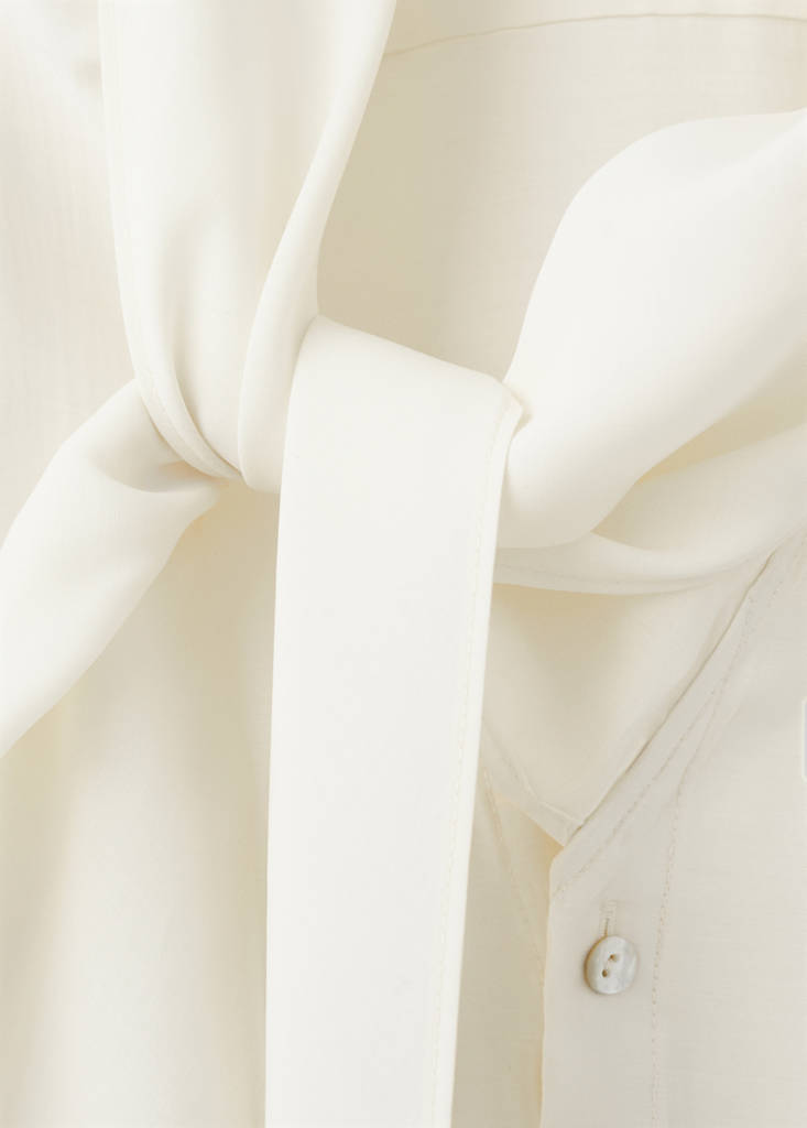 Scarf collar blouse — Ecru