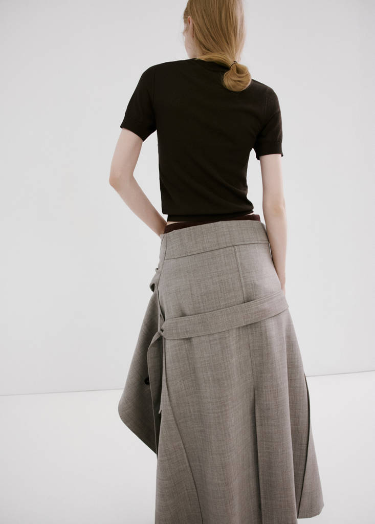 Short-sleeved knitted sweater — Brown