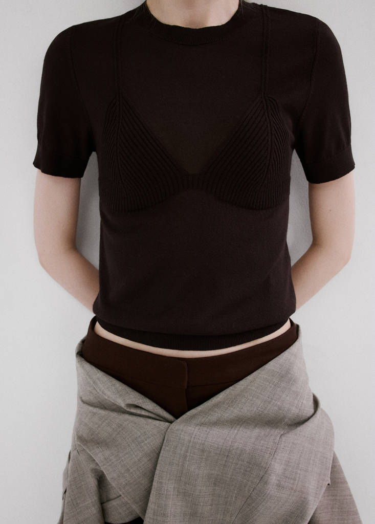 Short-sleeved knitted sweater — Brown