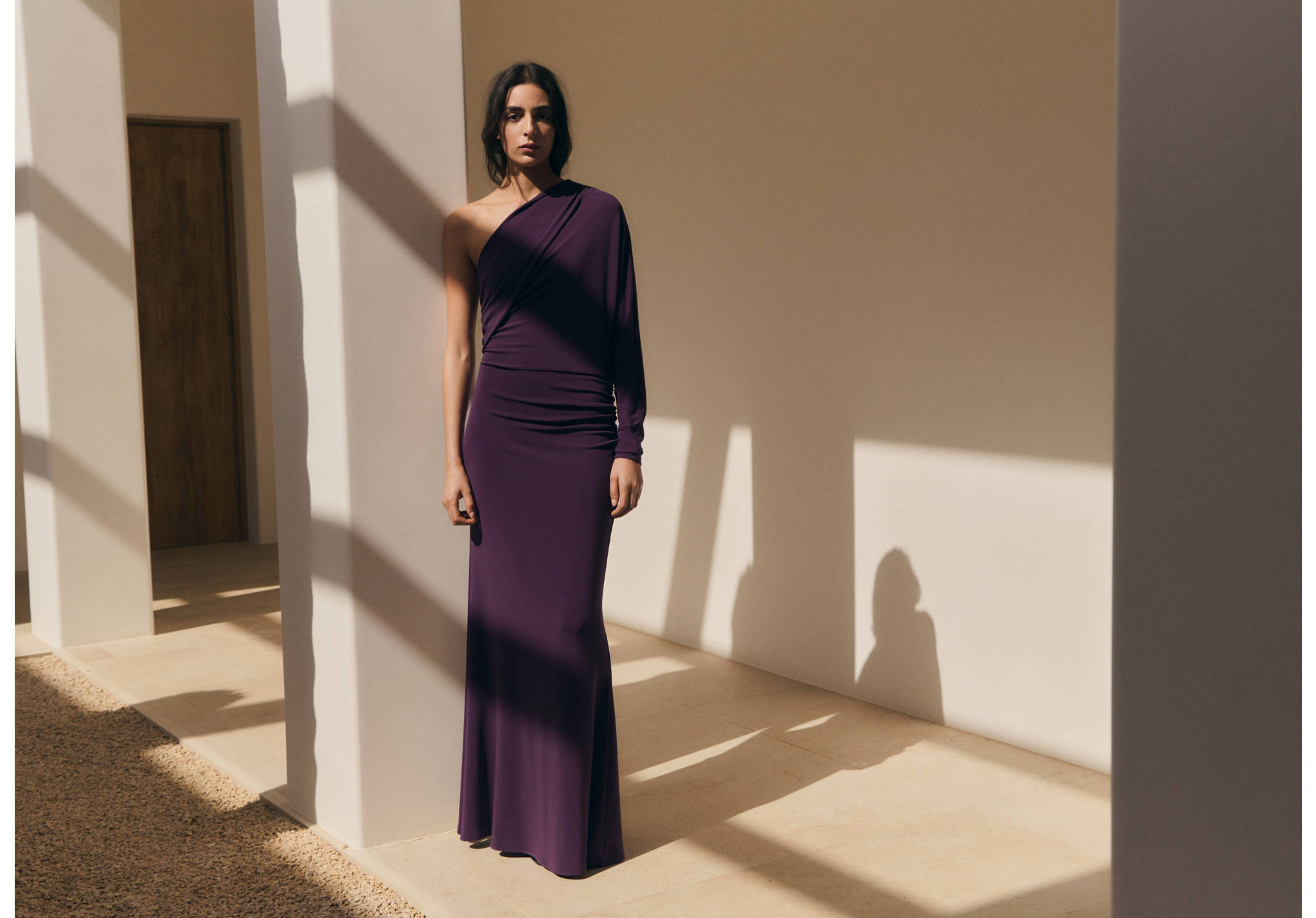 Asymmetrical dress with gathered body - Panoramic plane