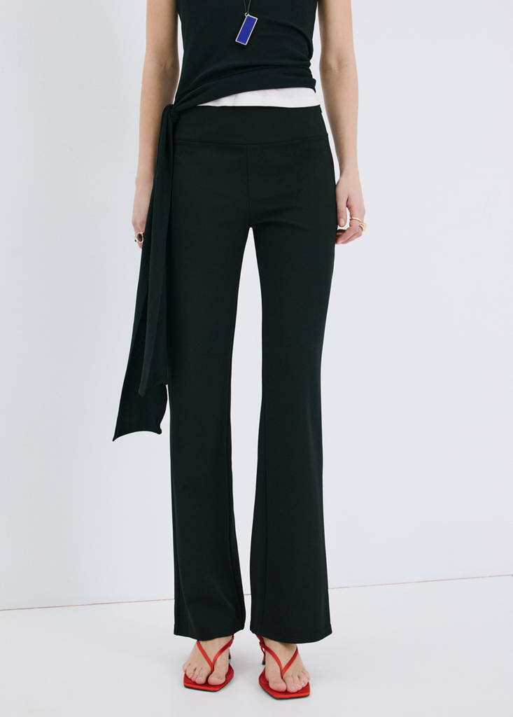 Mid-rise flare trousers — Black