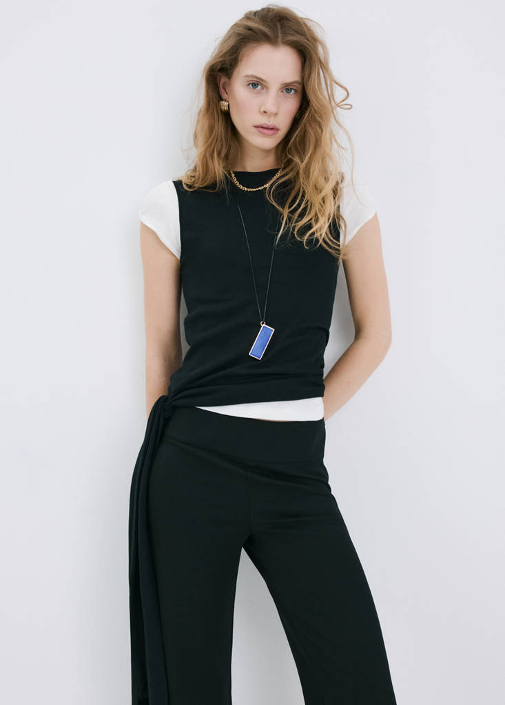 Mid-rise flare trousers — Black