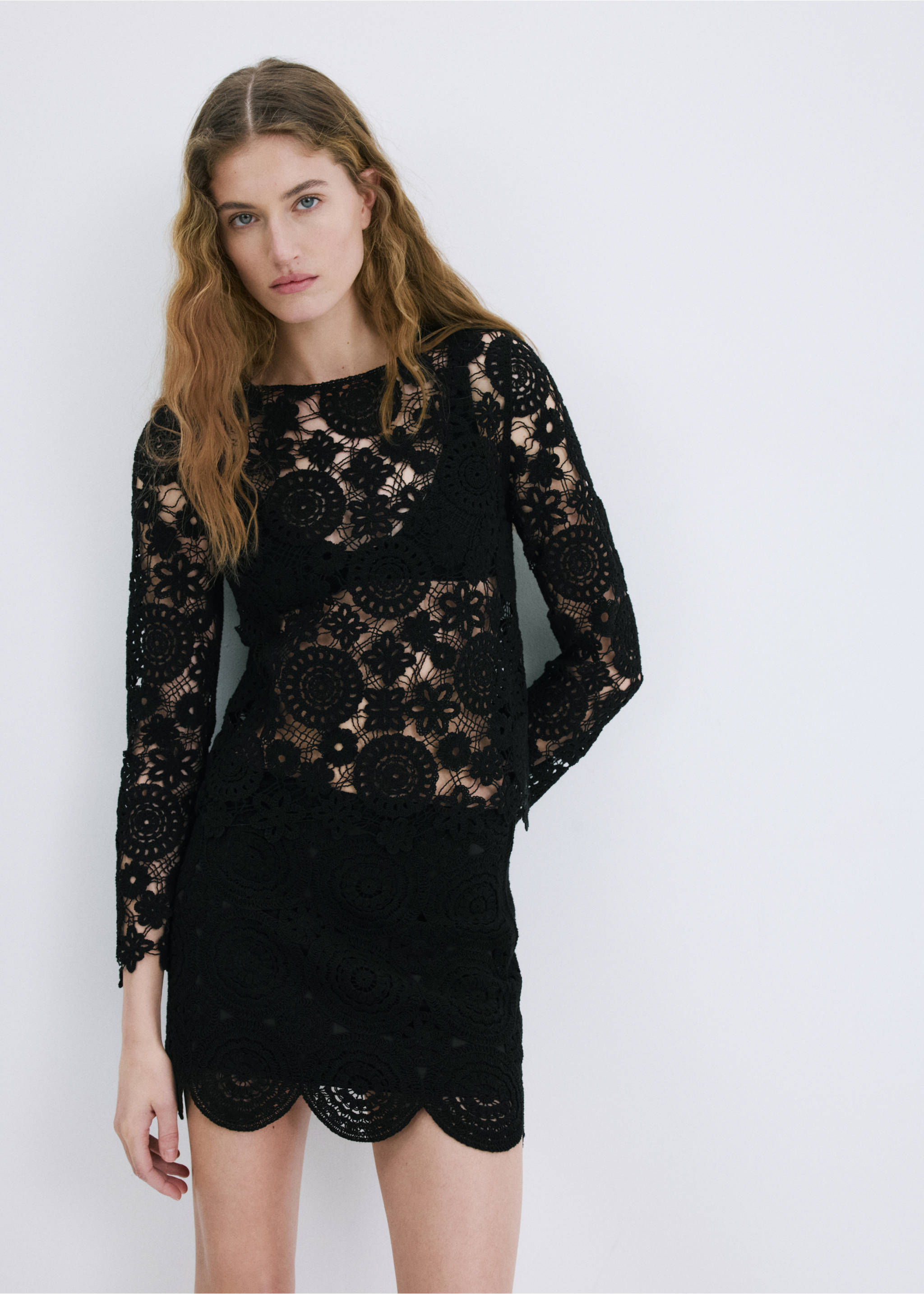 Crochet mini skirt - Details of the article 2, Black. Ref: 27085842-00.