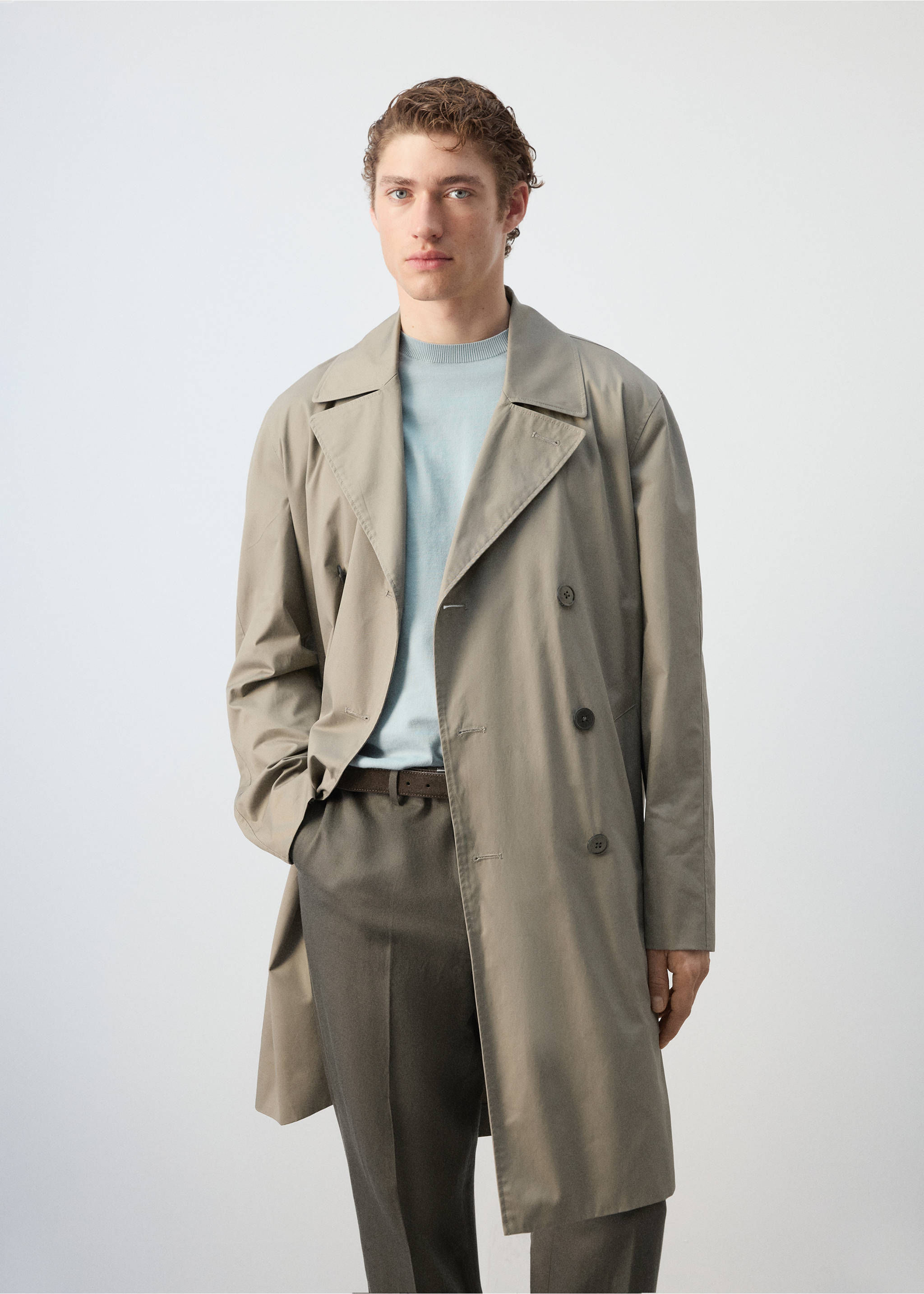 100% cotton gabardine regular fit - Medium plane, Medium Brown. Ref: 27085927-01.