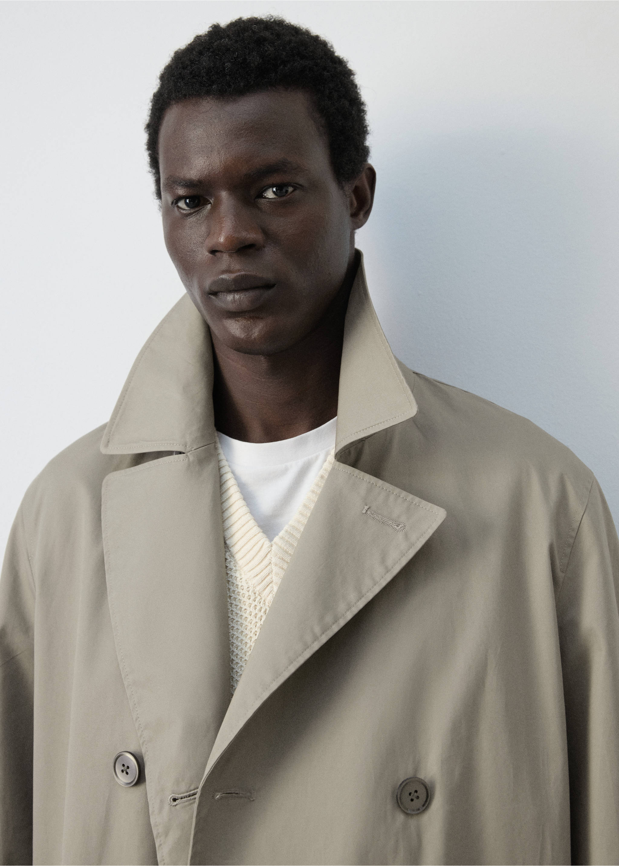 100% cotton gabardine regular fit - Reverse of the article, Medium Brown. Ref: 27085927-02.