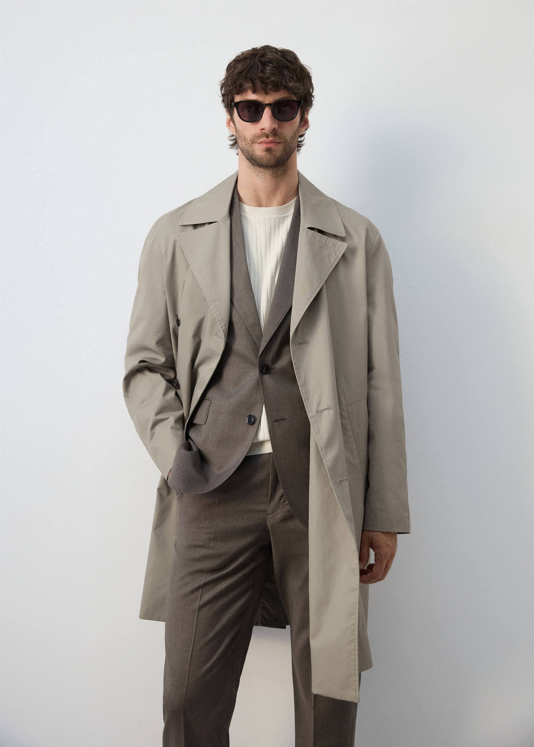 Gabardina algodón 100% regular fit - Plano medio