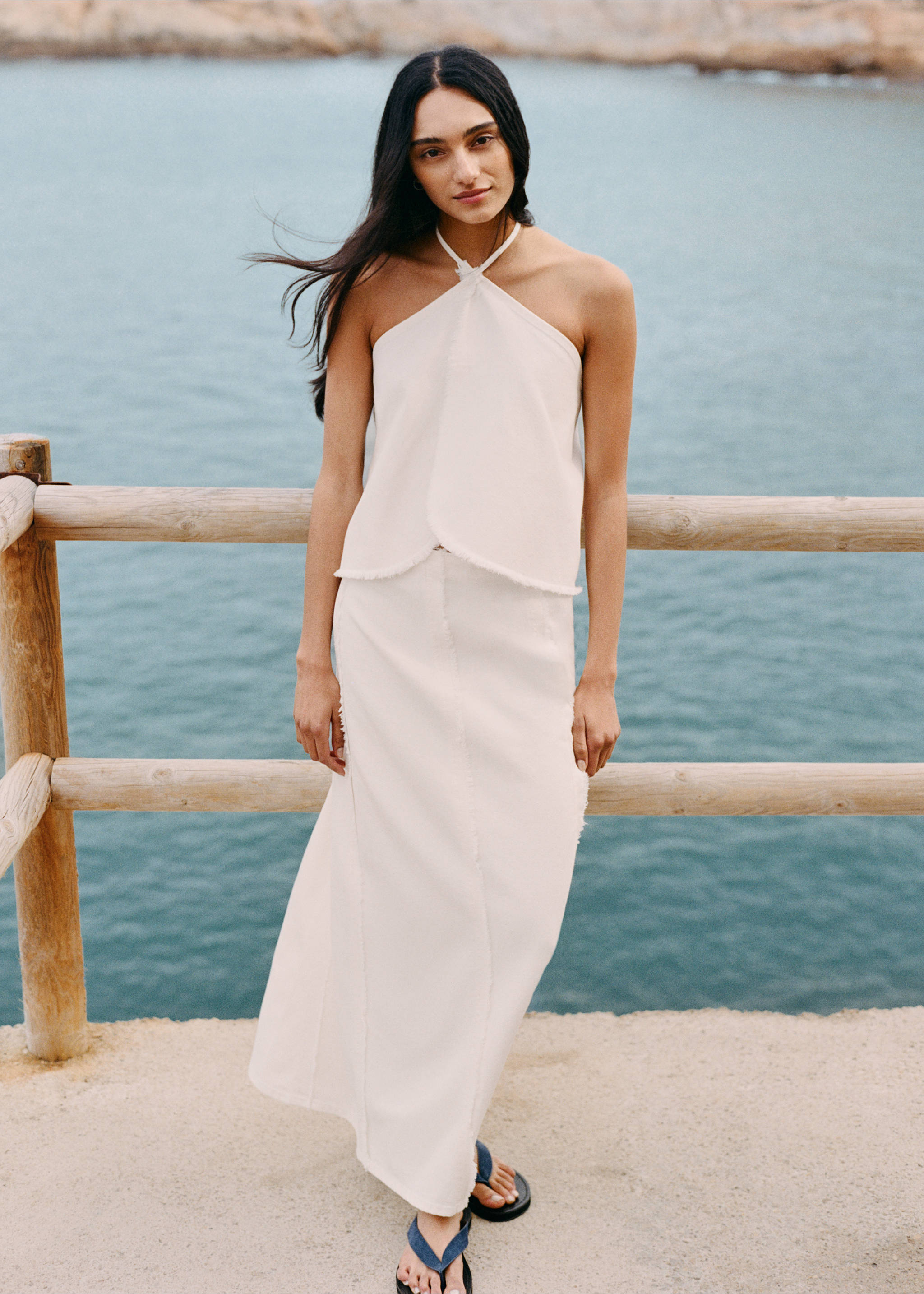 Long skirt with distressed details - Details of the article 5, Off White. Ref: 27085931-00.