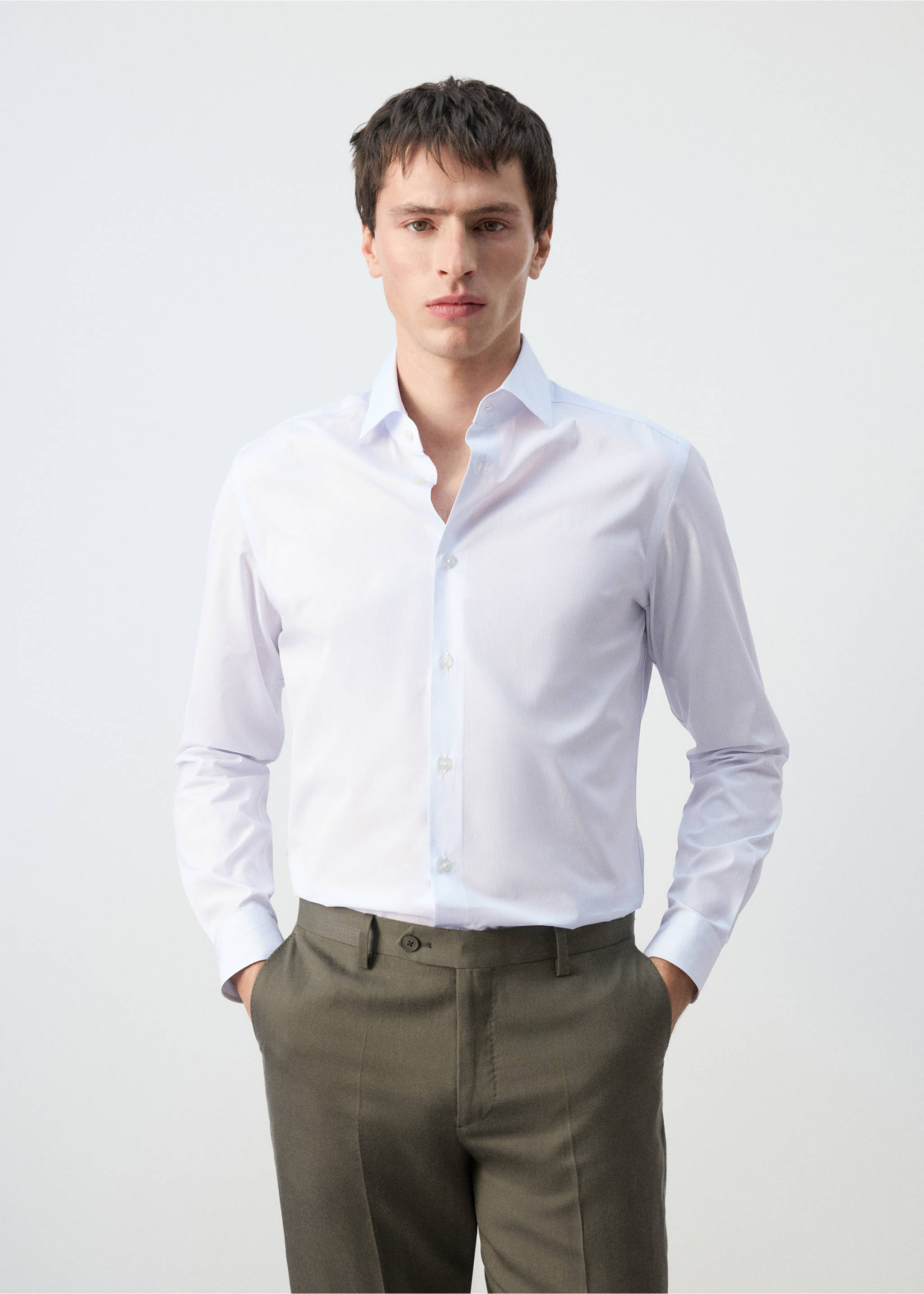 Chemise 100 % coton rayures slim-fit - Plan moyen, Blanc. Ref: 27085935-00.