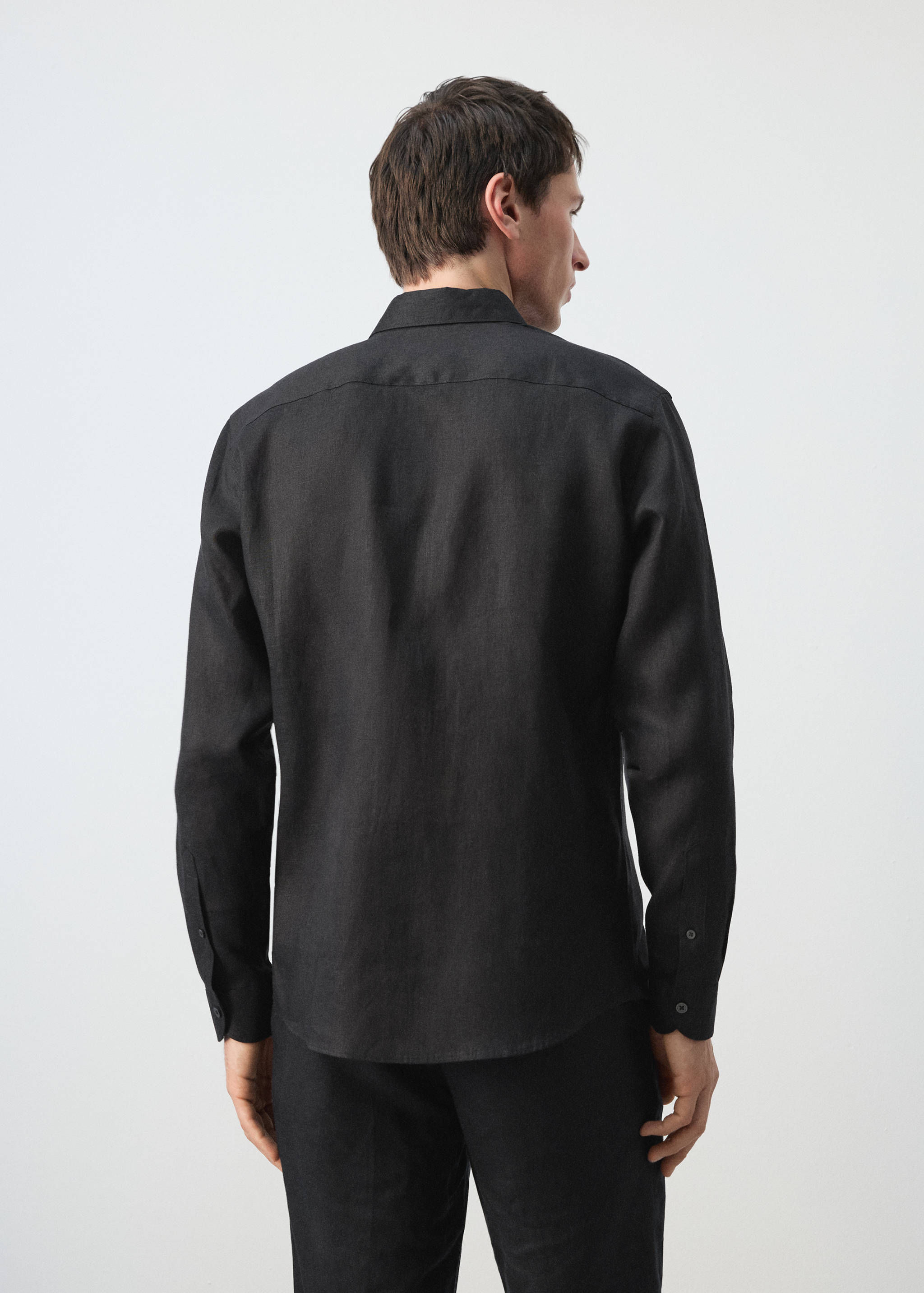 Camisa regular fit 100% lino - Reverso del artículo