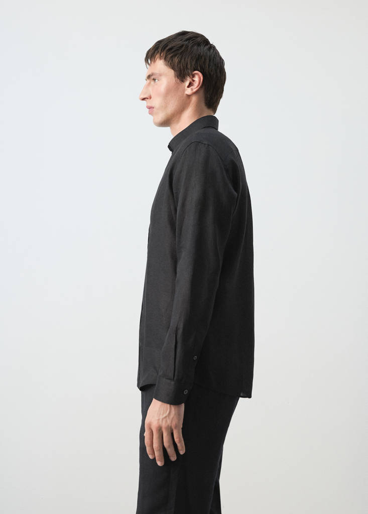 Regular-fit 100% linen shirt — Black