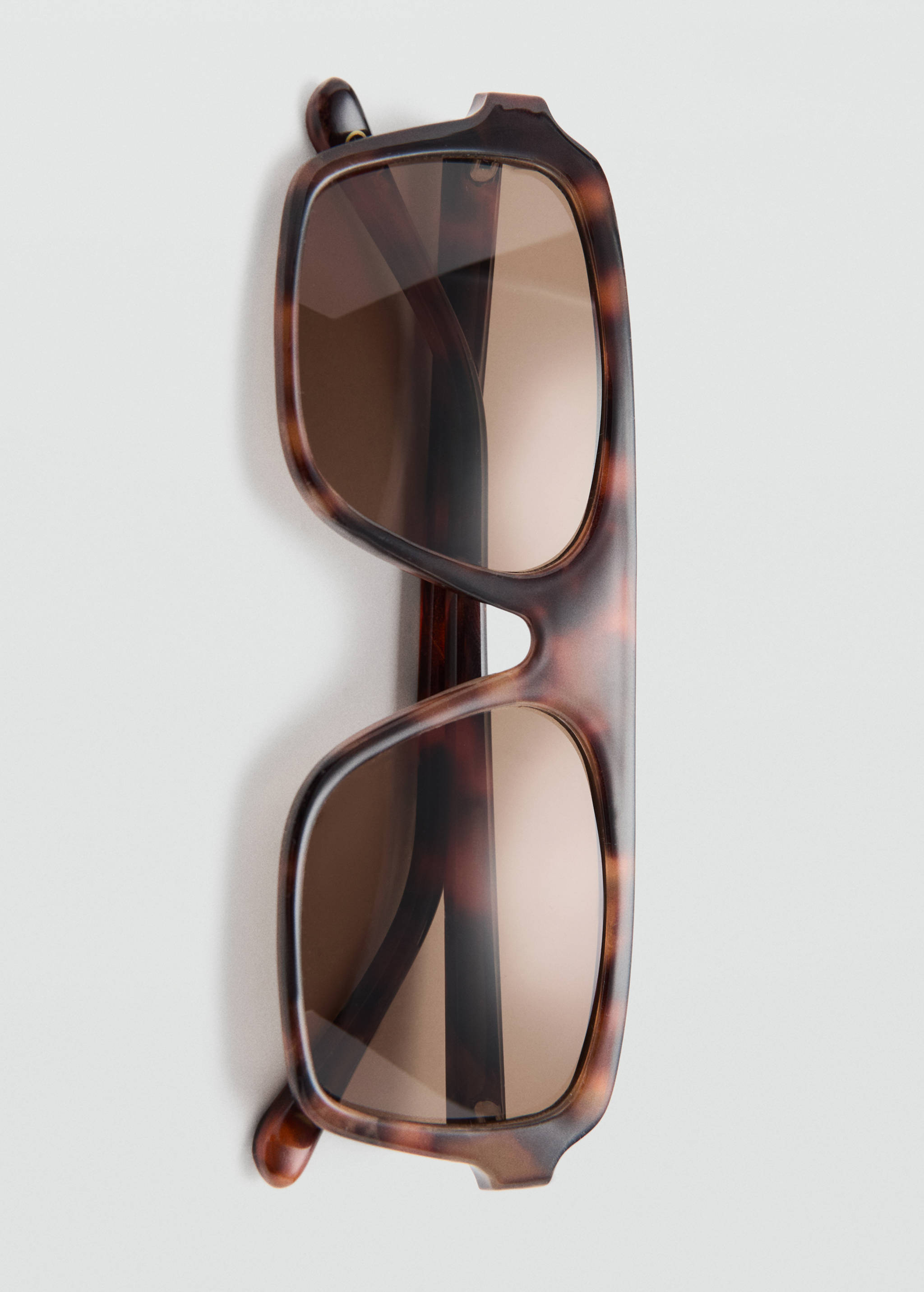 Aviator sunglasses with plastic frame - Details of the article 1